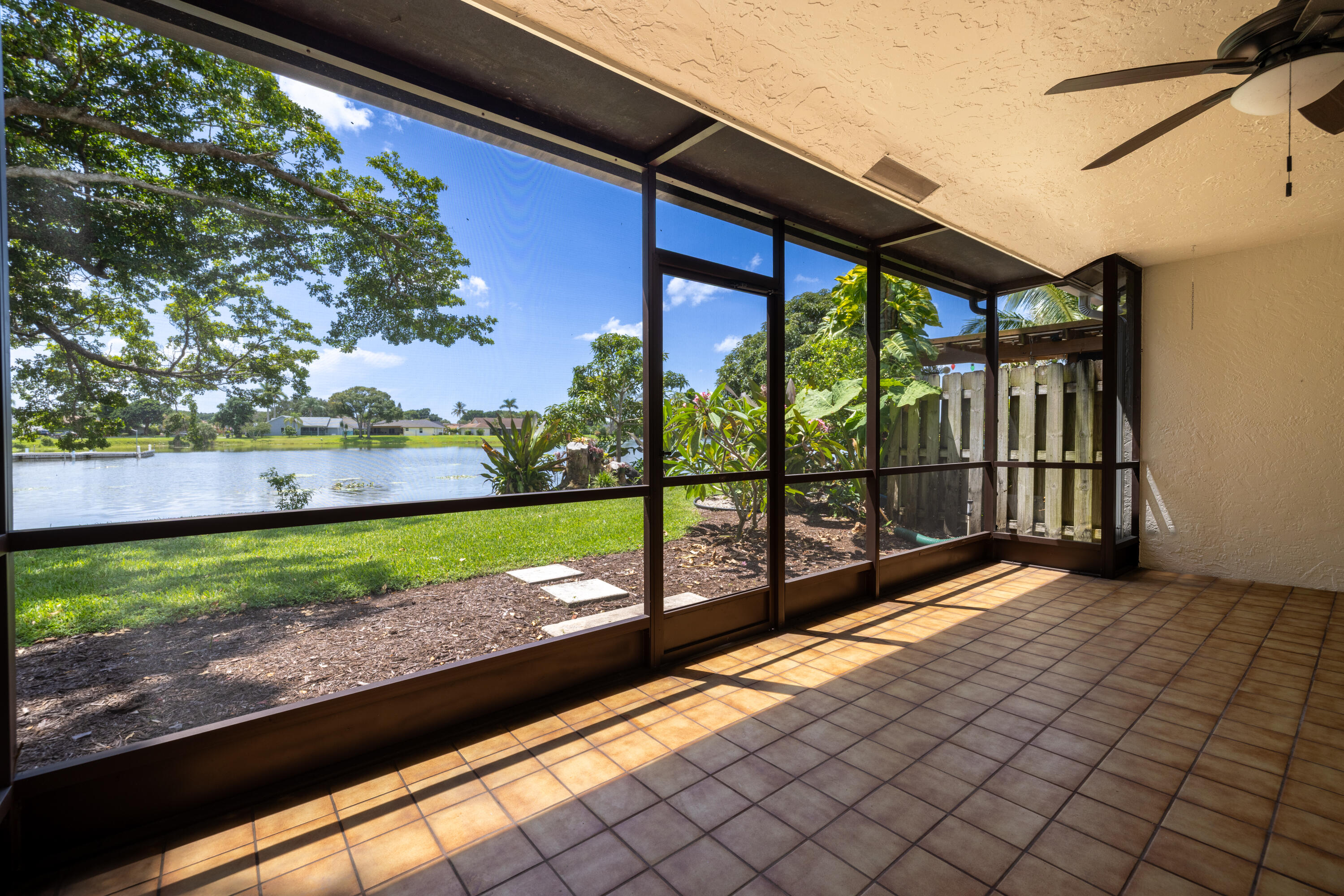 8409 Bonita Isle Drive