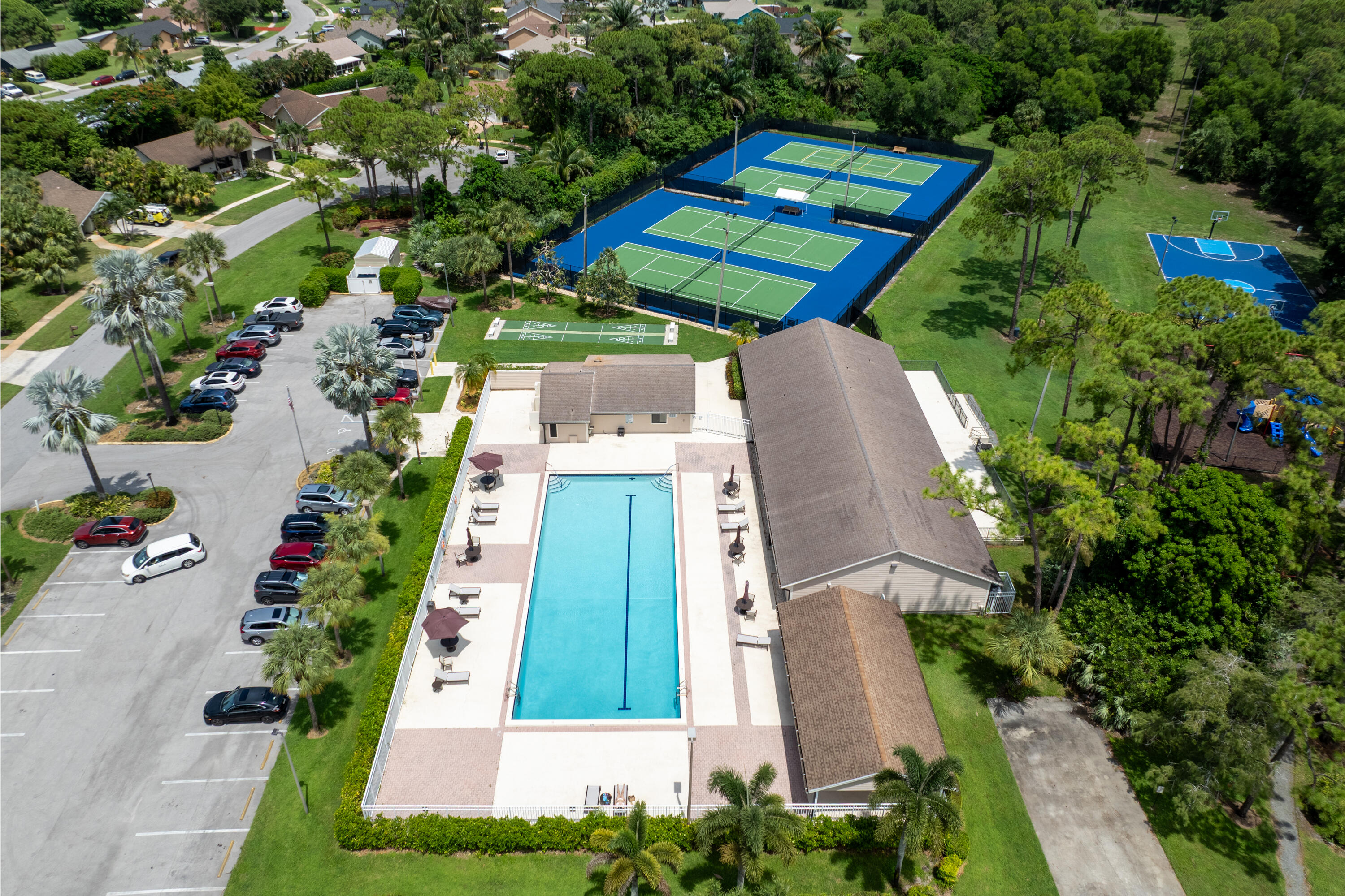 8409 Bonita Isle Drive