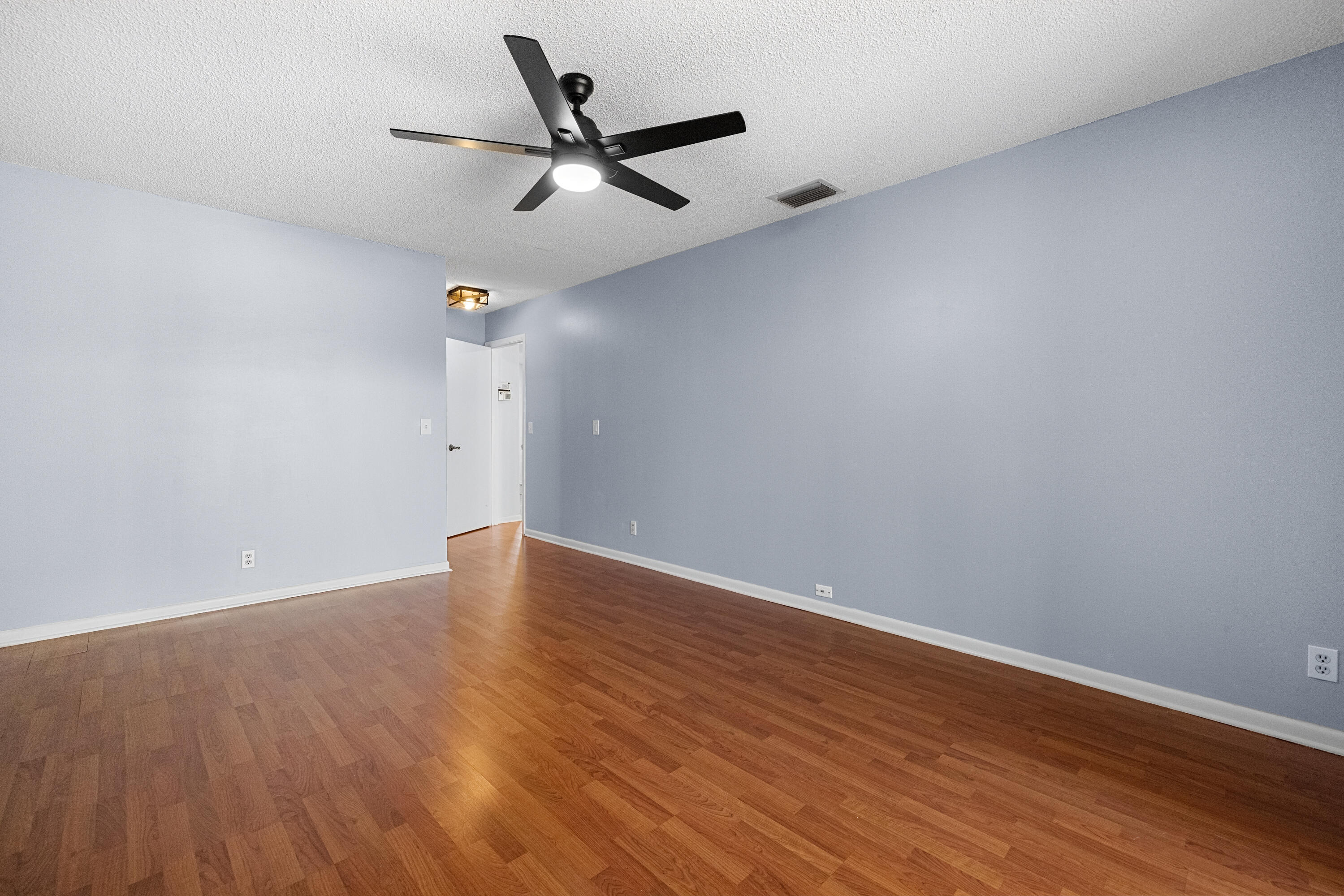 8409 Bonita Isle Drive