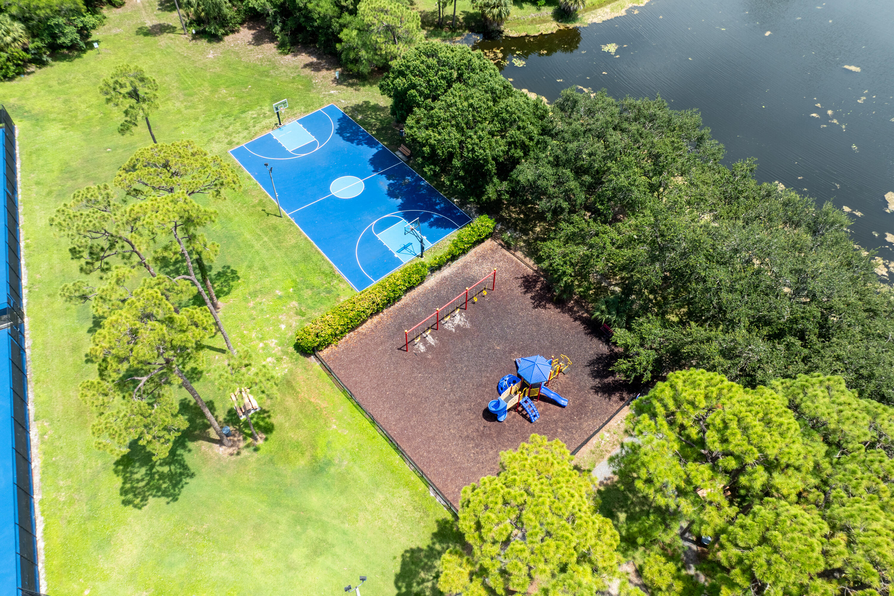 8409 Bonita Isle Drive