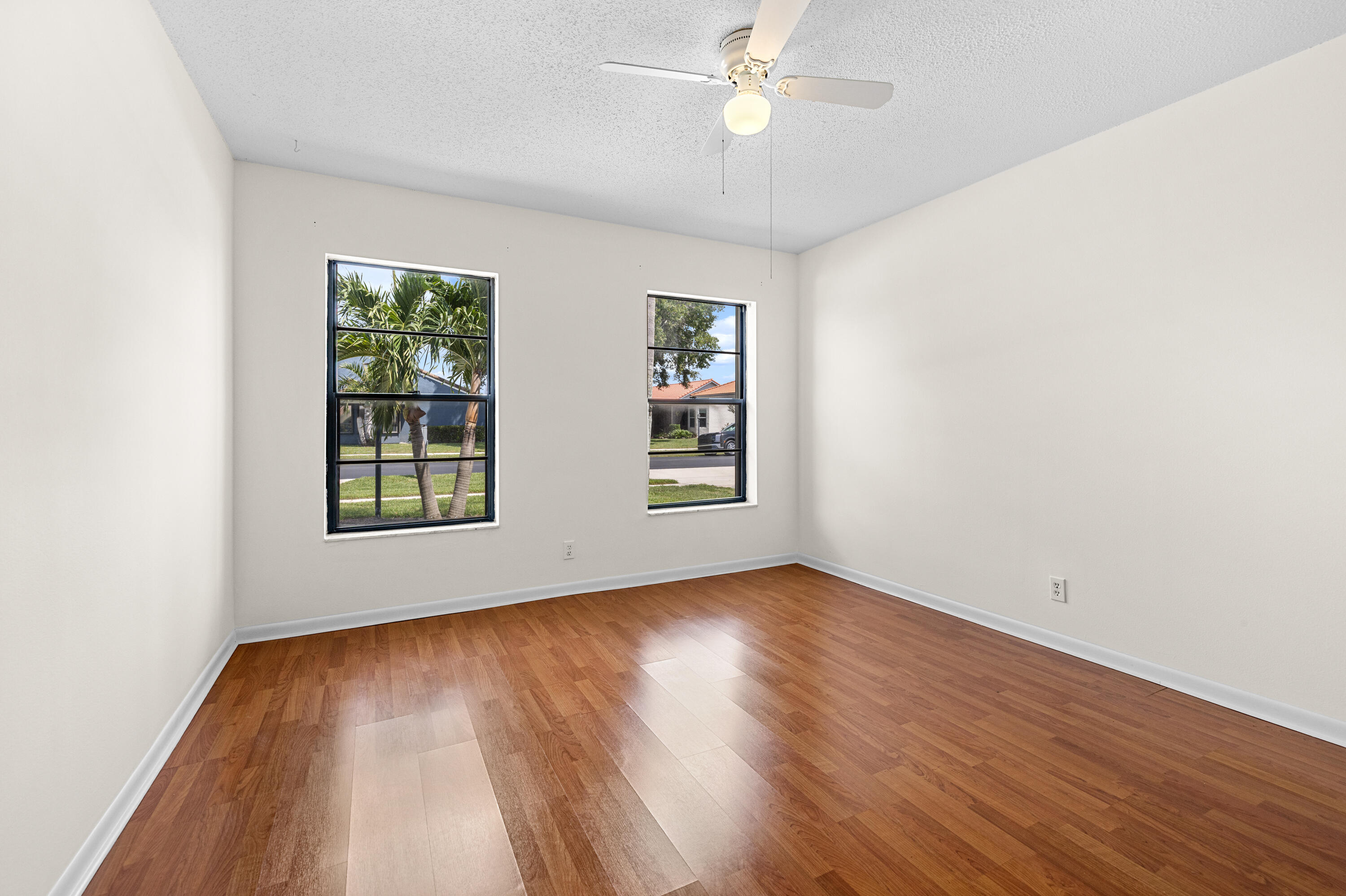 8409 Bonita Isle Drive