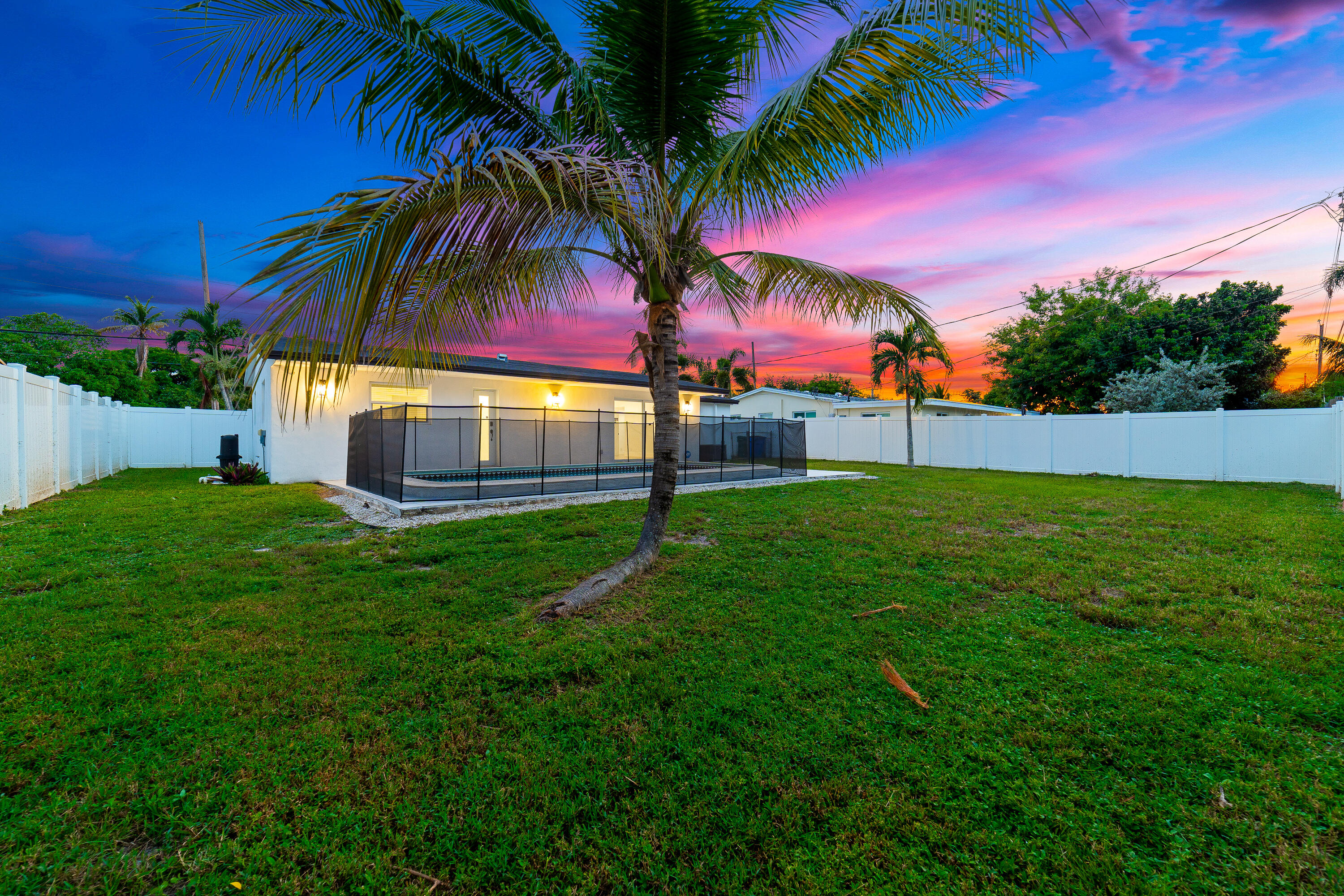 6335 Southgate Boulevard