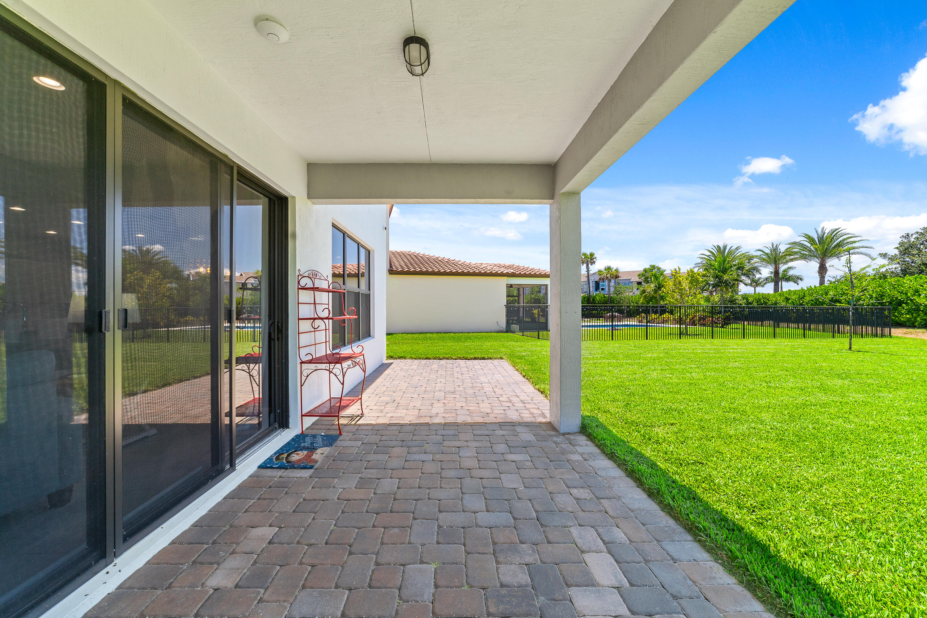 5521 Starfish Road