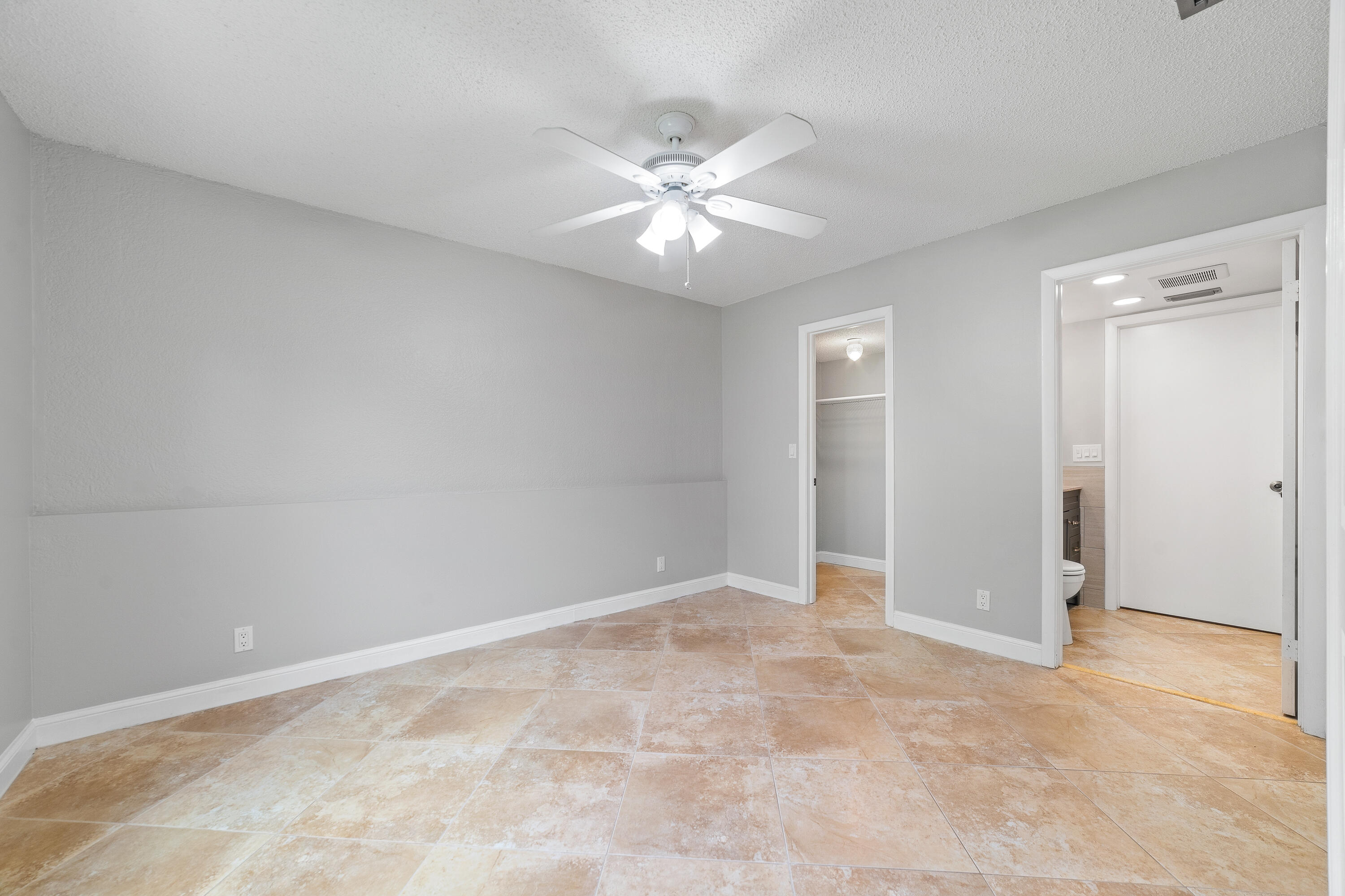 333 Maplecrest Circle