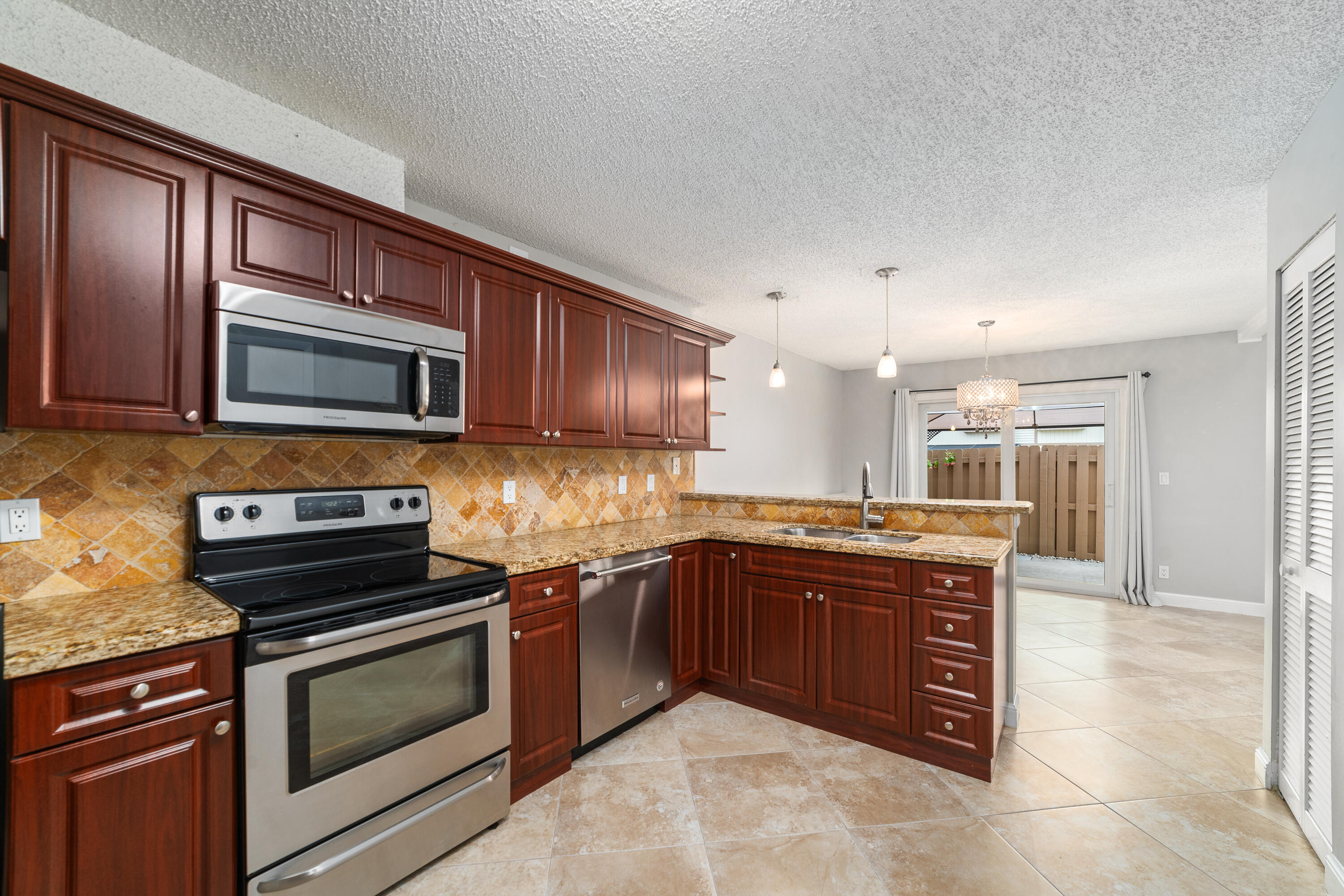 333 Maplecrest Circle