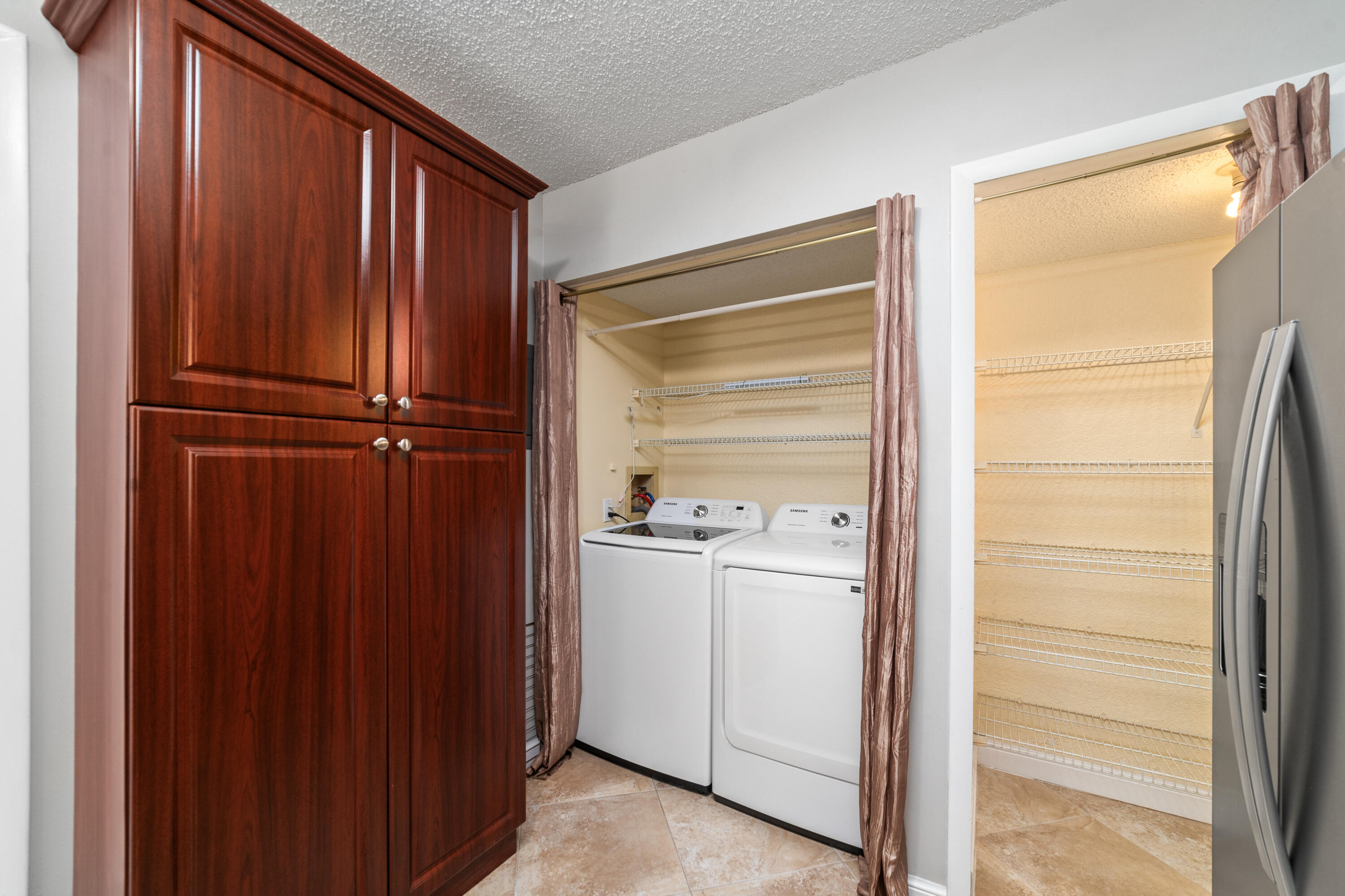 333 Maplecrest Circle