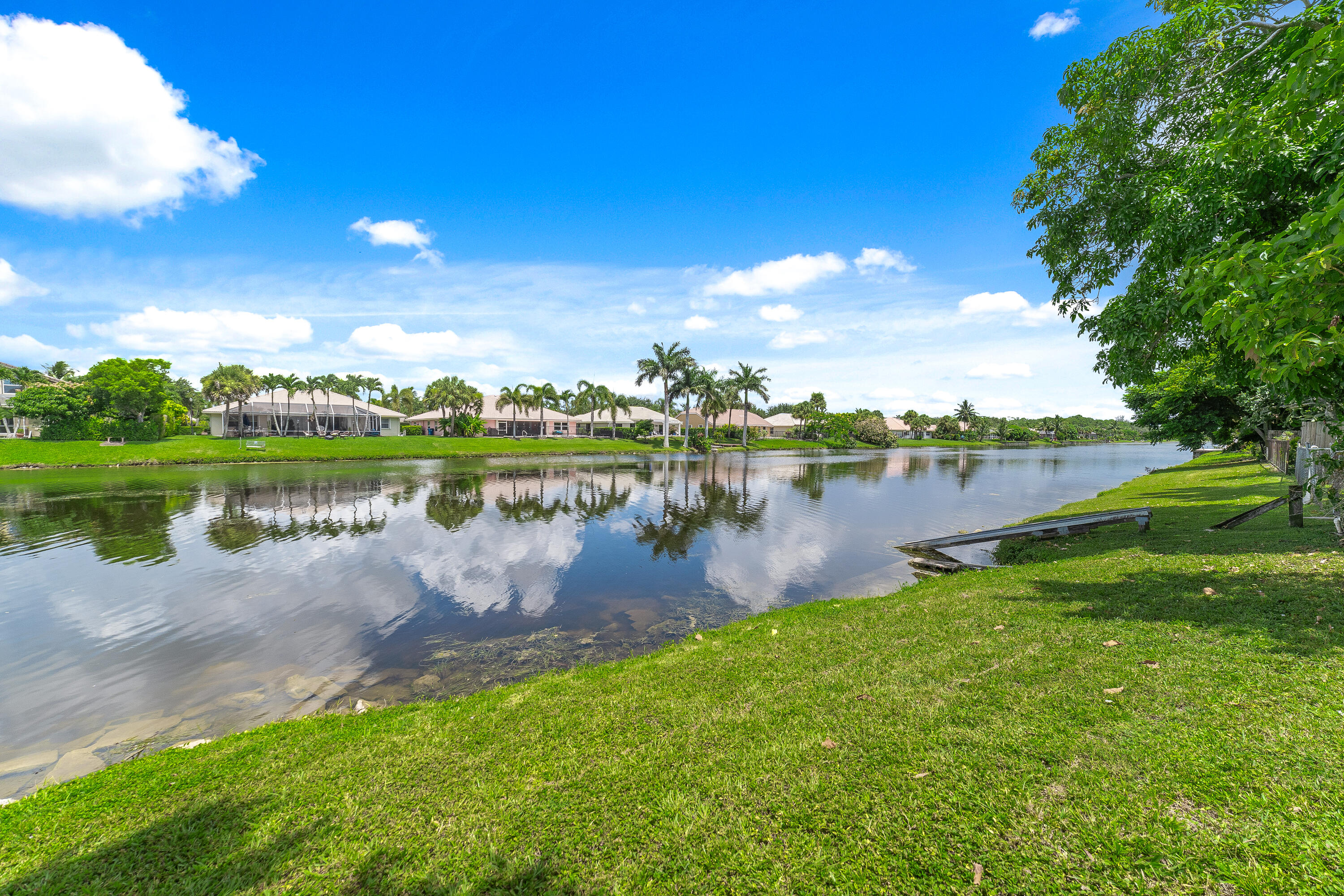 789 Hibiscus Drive