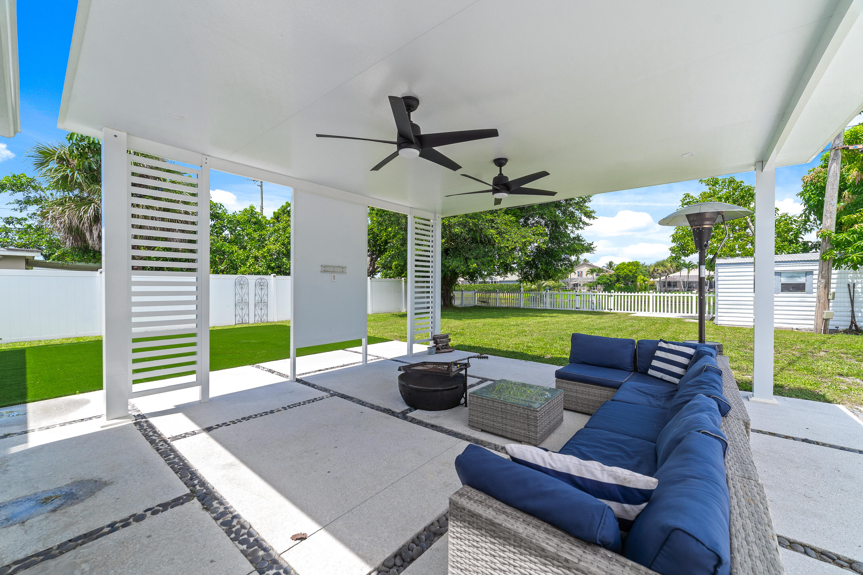 789 Hibiscus Drive