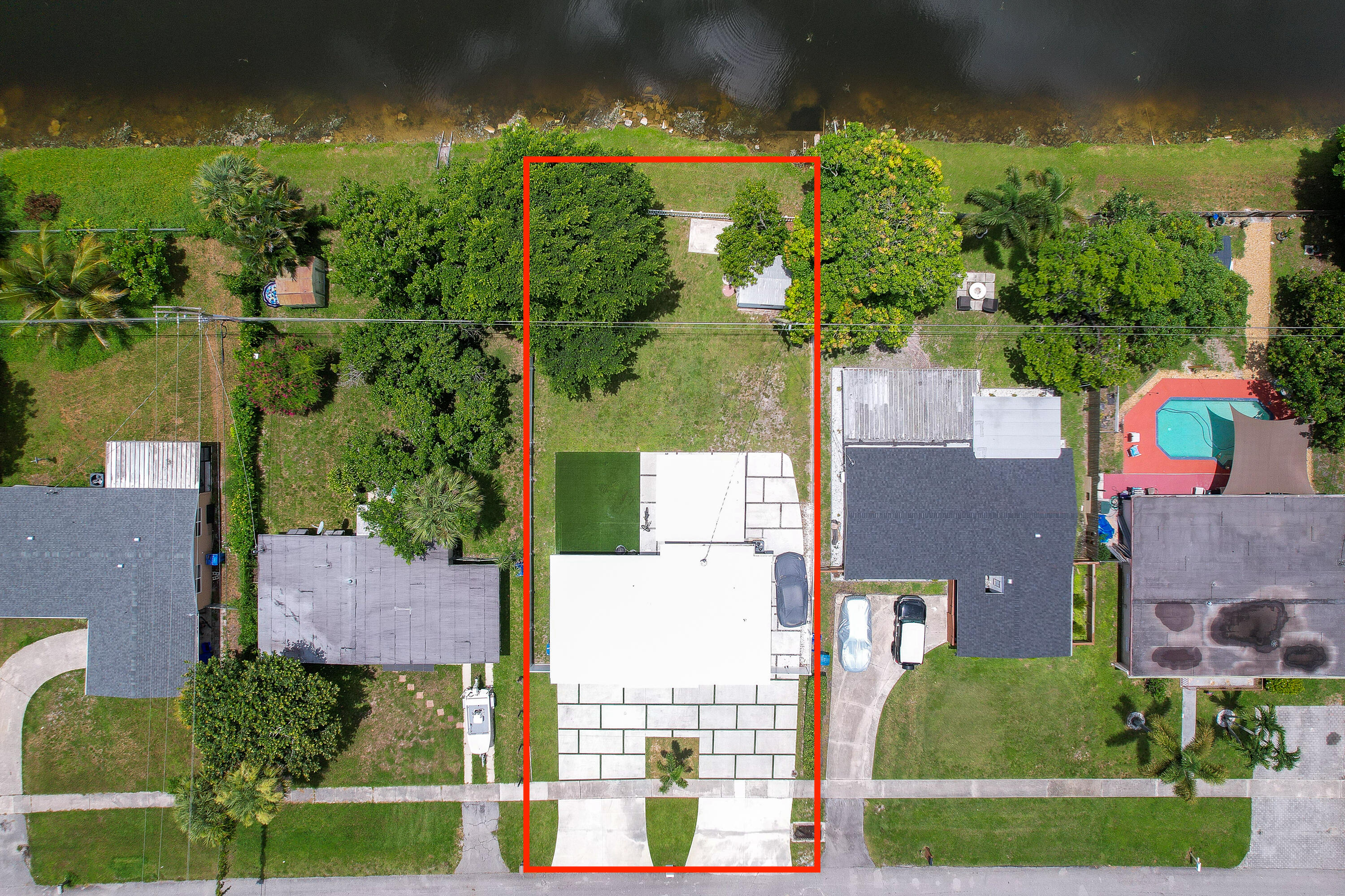 789 Hibiscus Drive