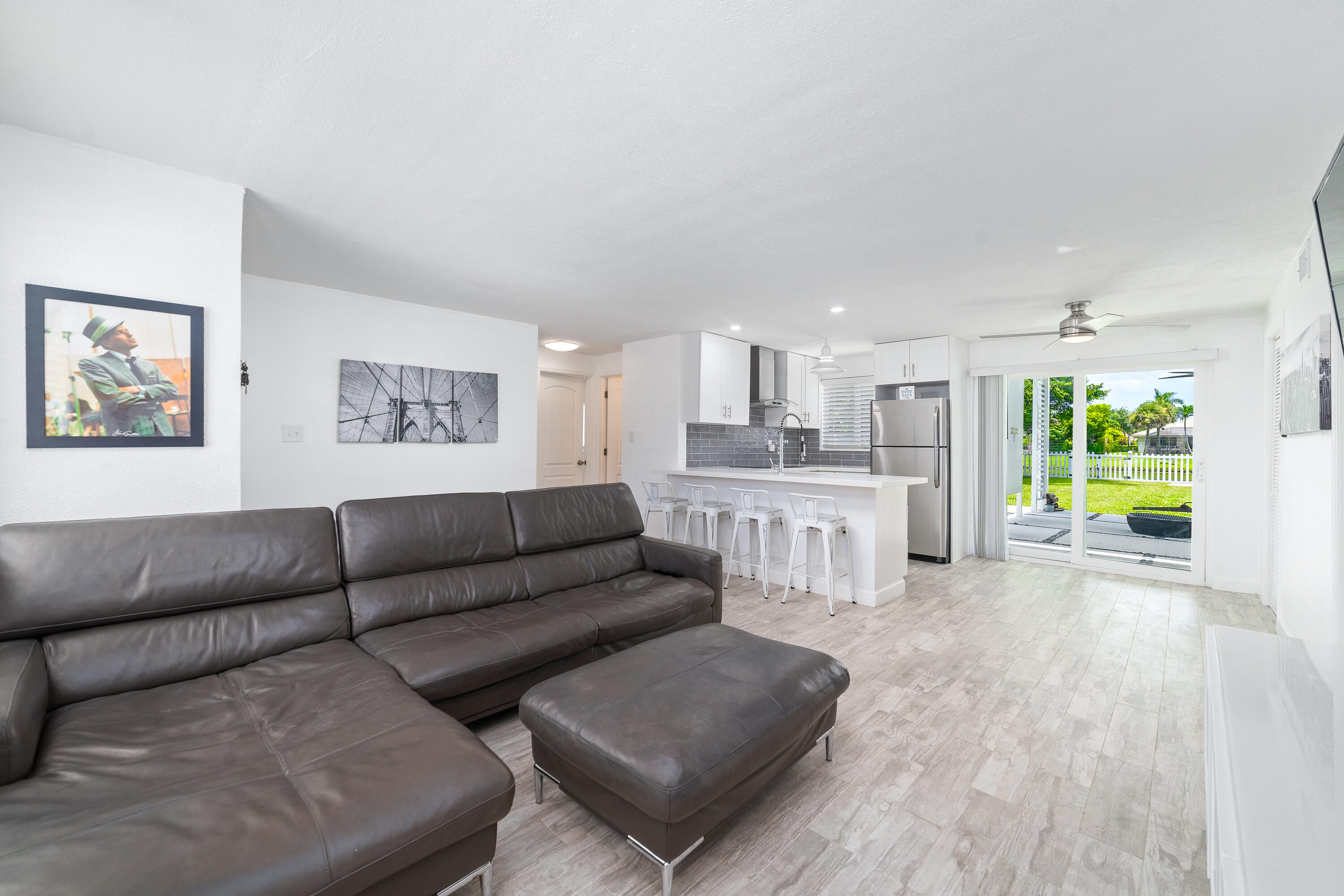789 Hibiscus Drive