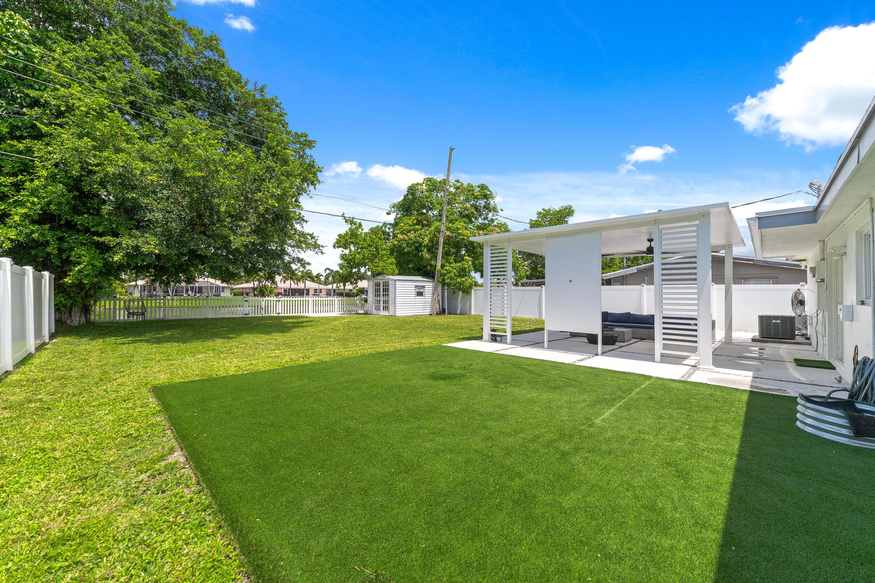 789 Hibiscus Drive