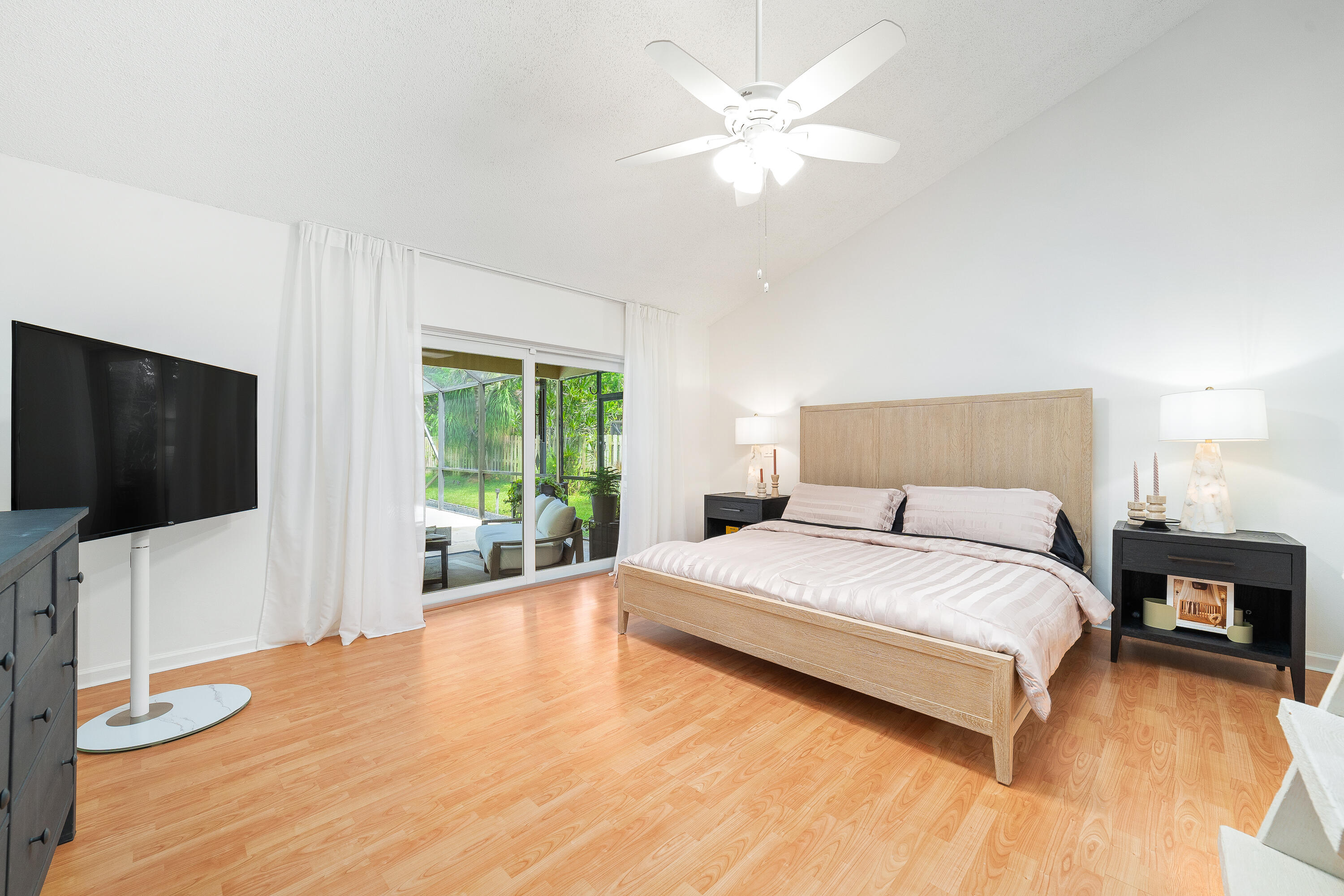 1325 NW 16th Street