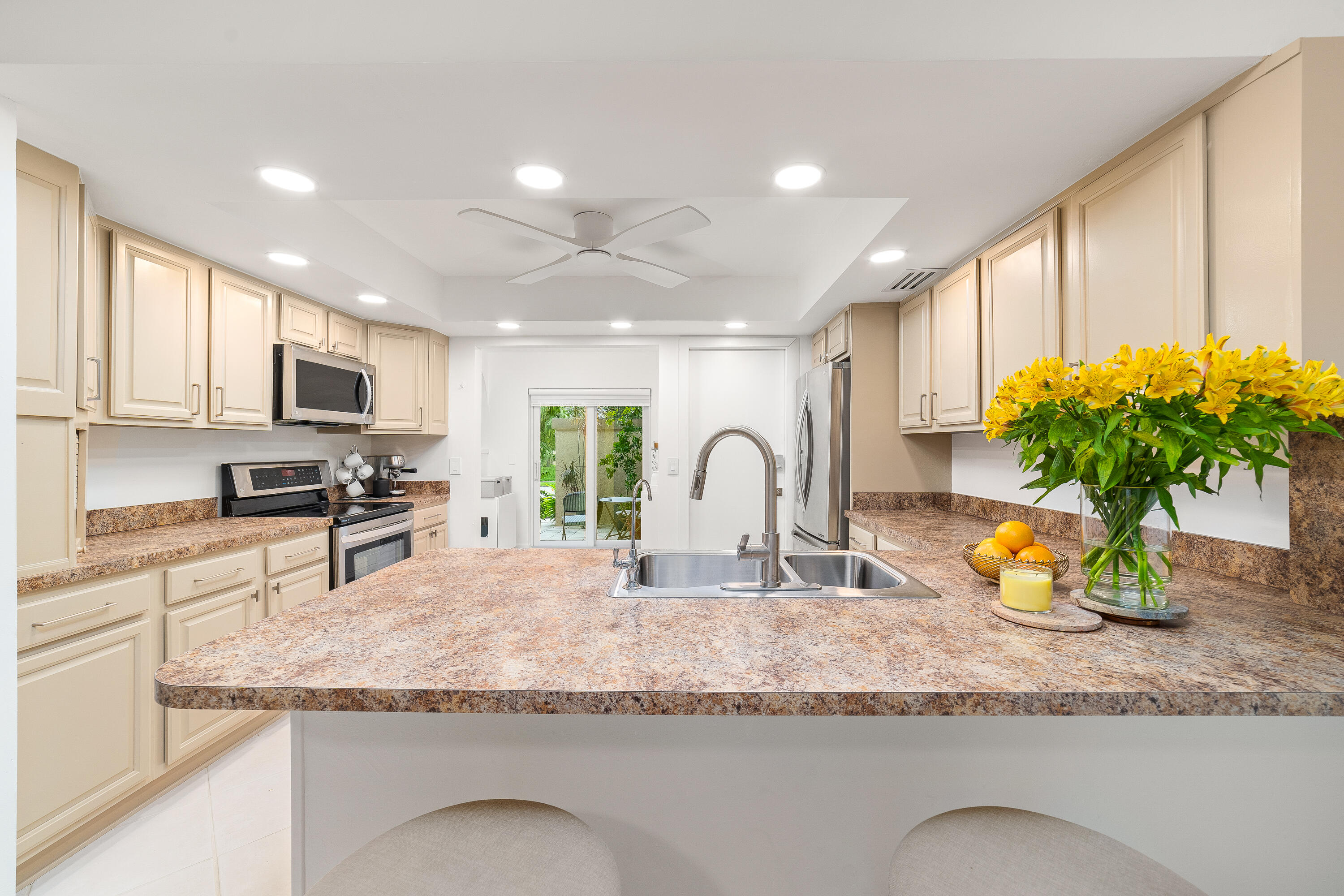 1325 NW 16th Street