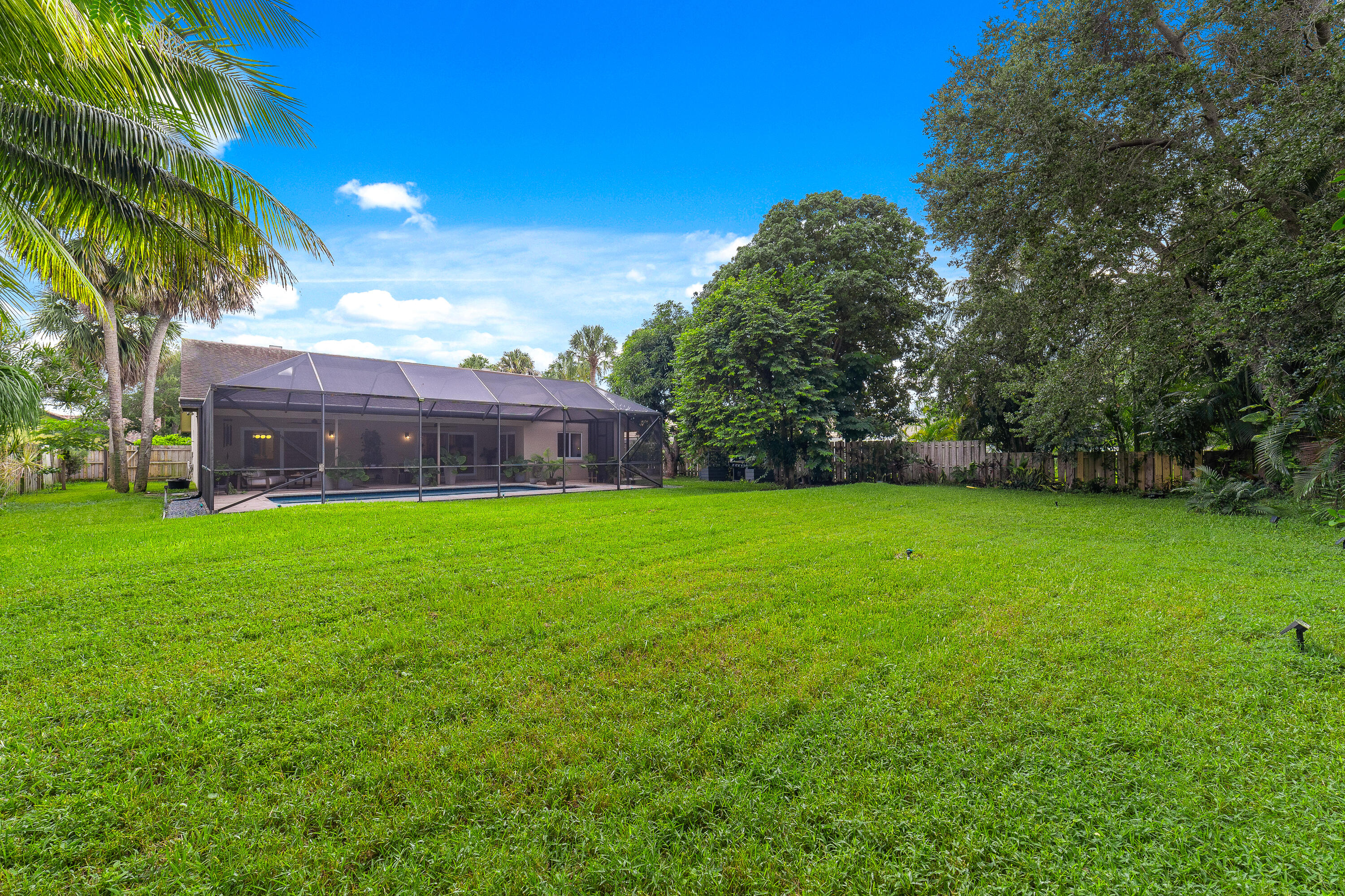 1325 NW 16th Street