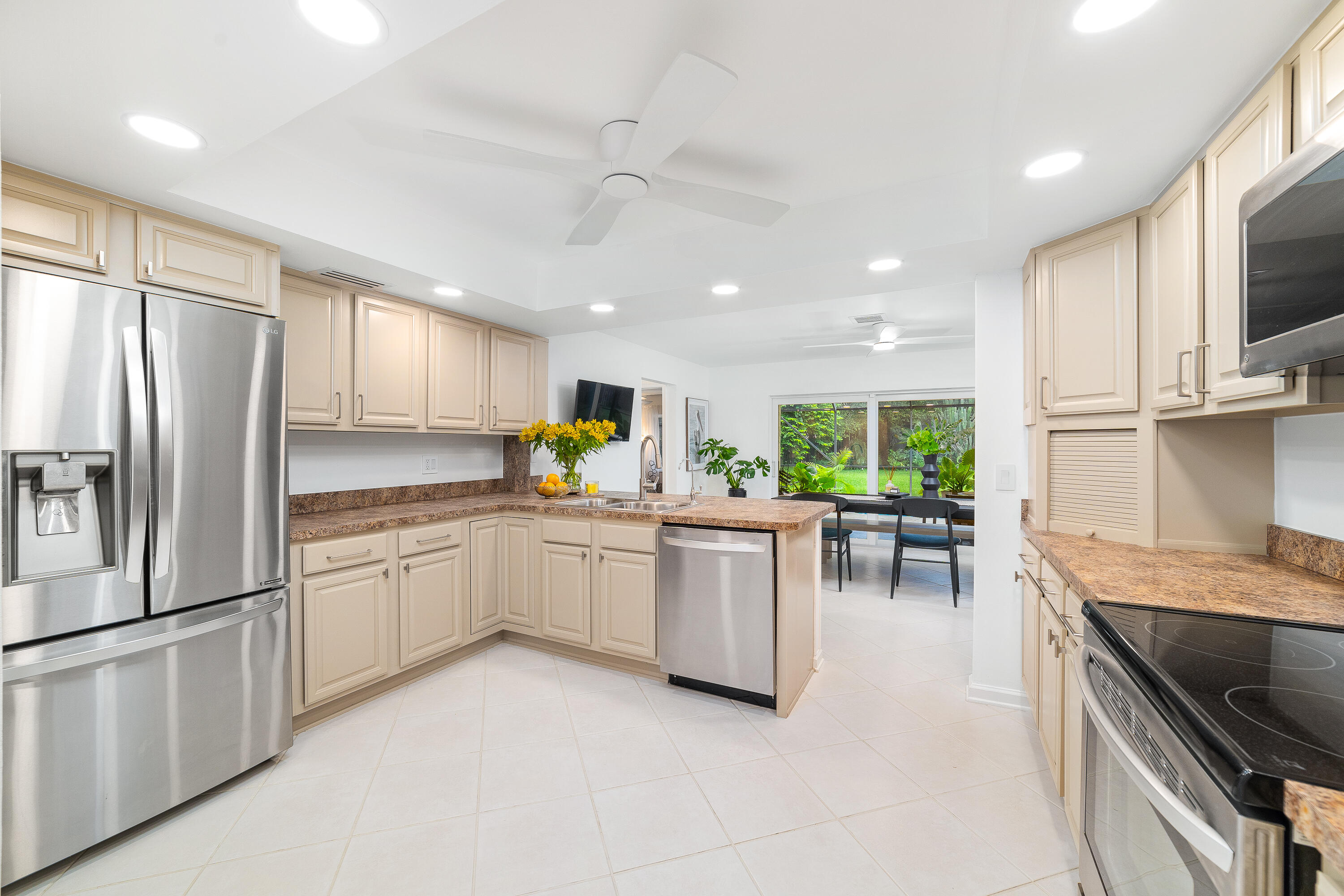 1325 NW 16th Street