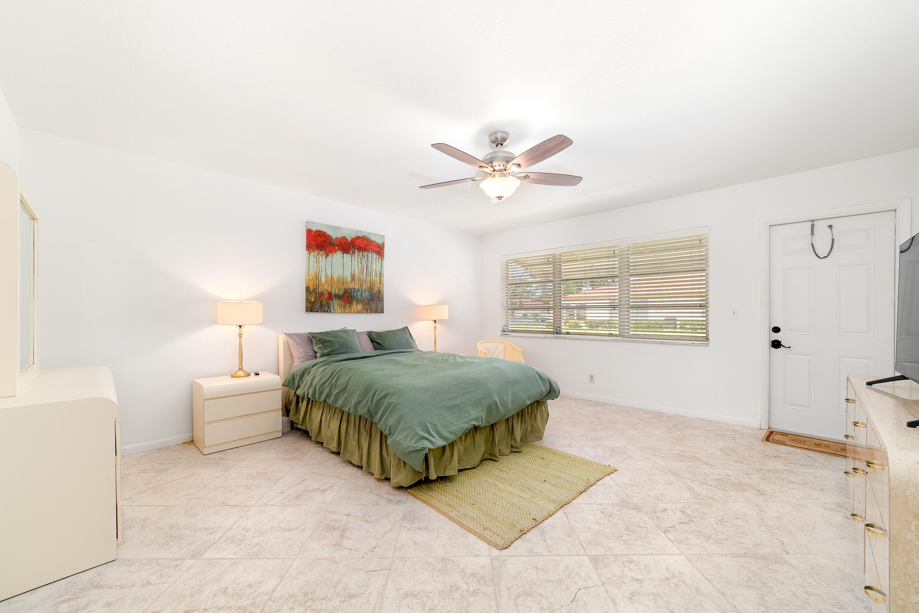 340 NW 48th Avenue B