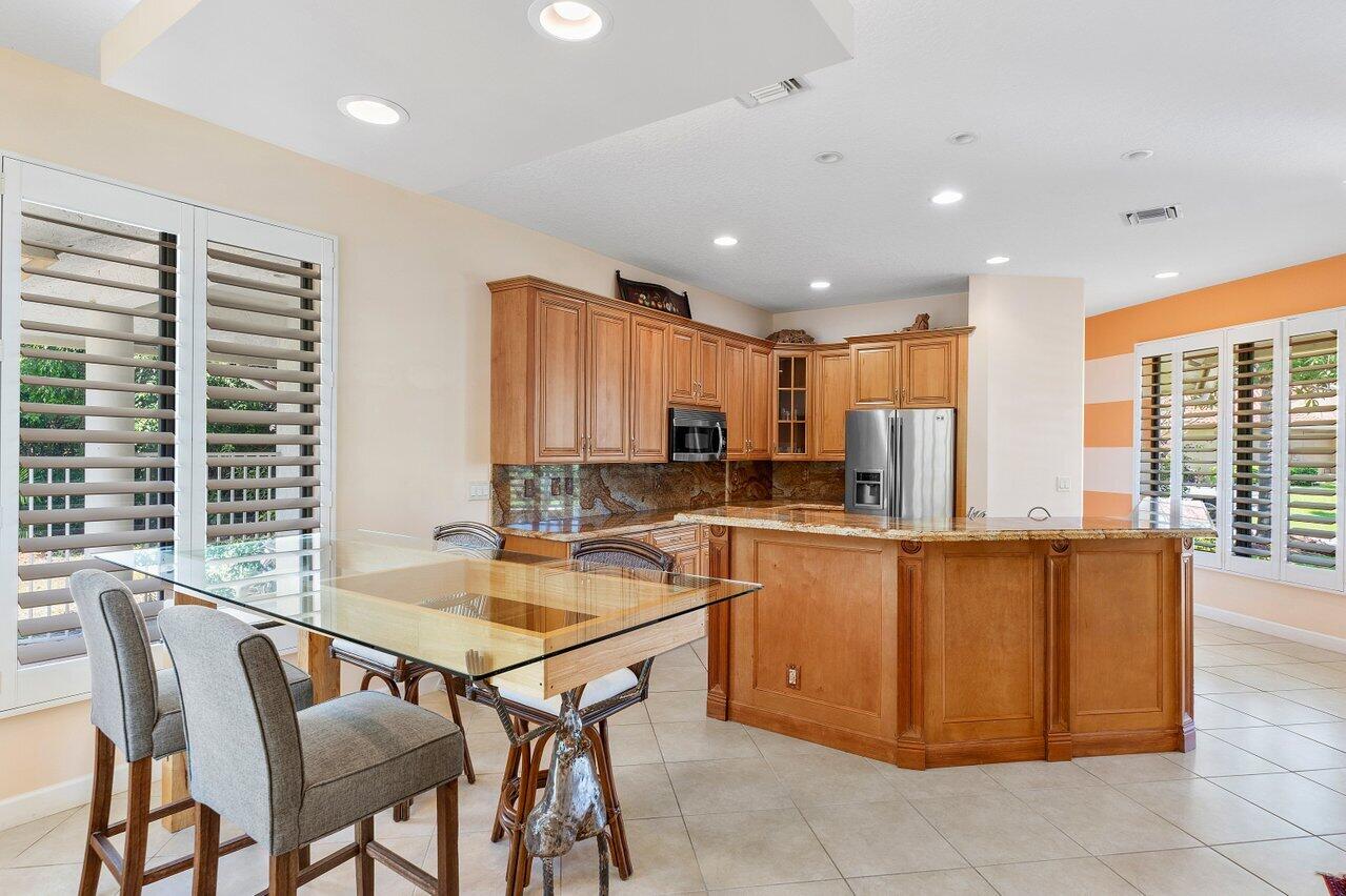 42 Northwoods Lane