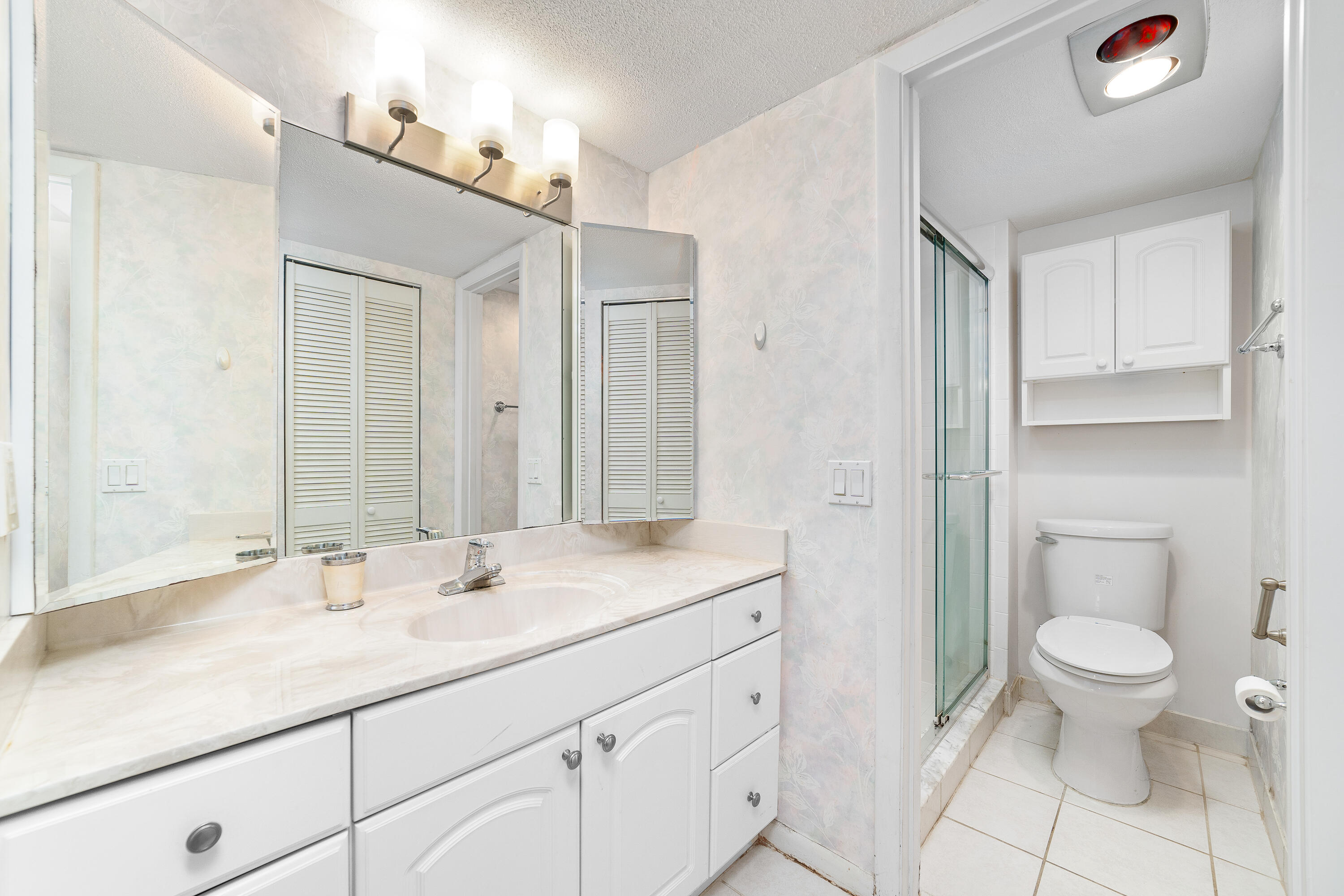 860 SE 6th Avenue 302