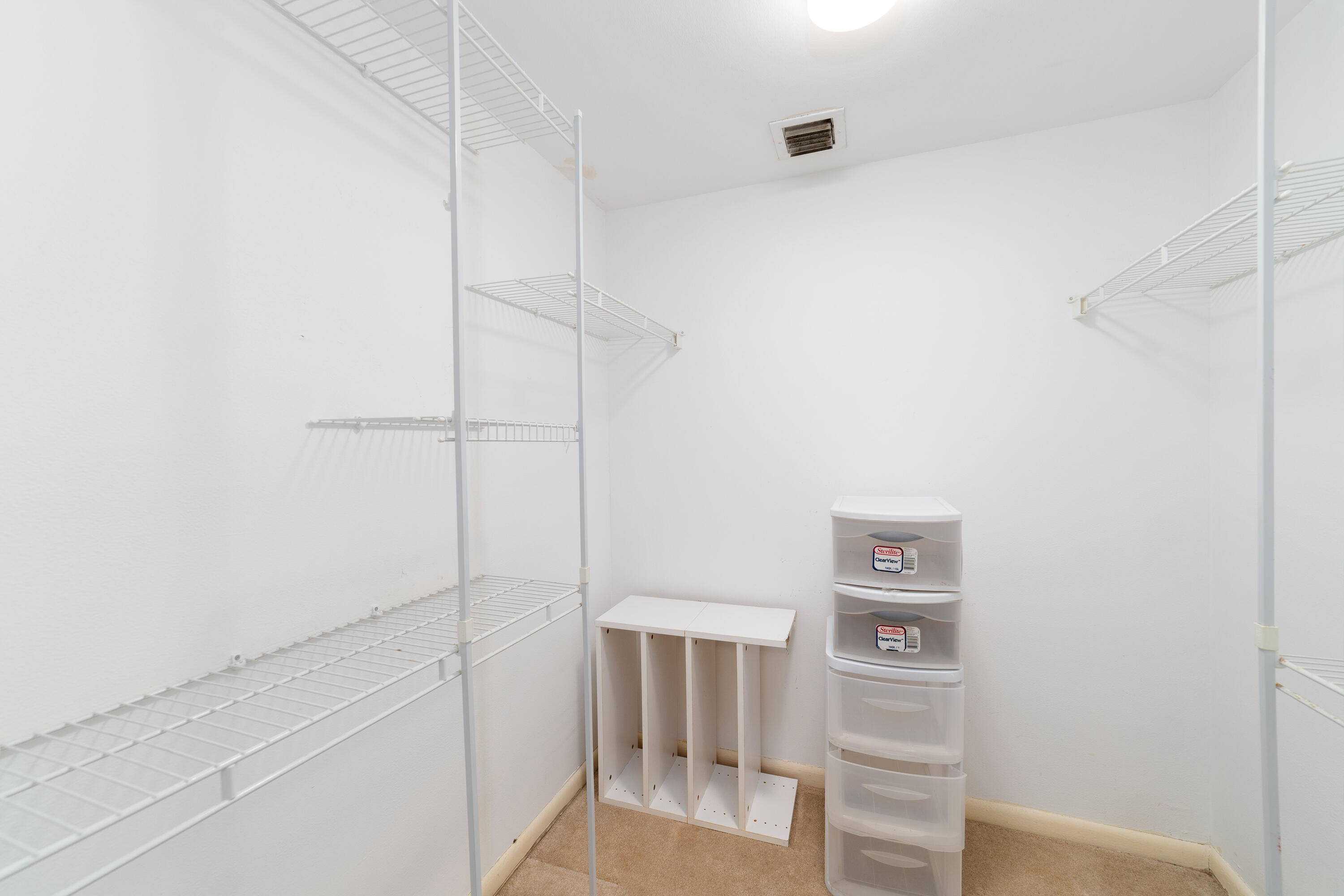 860 SE 6th Avenue 302