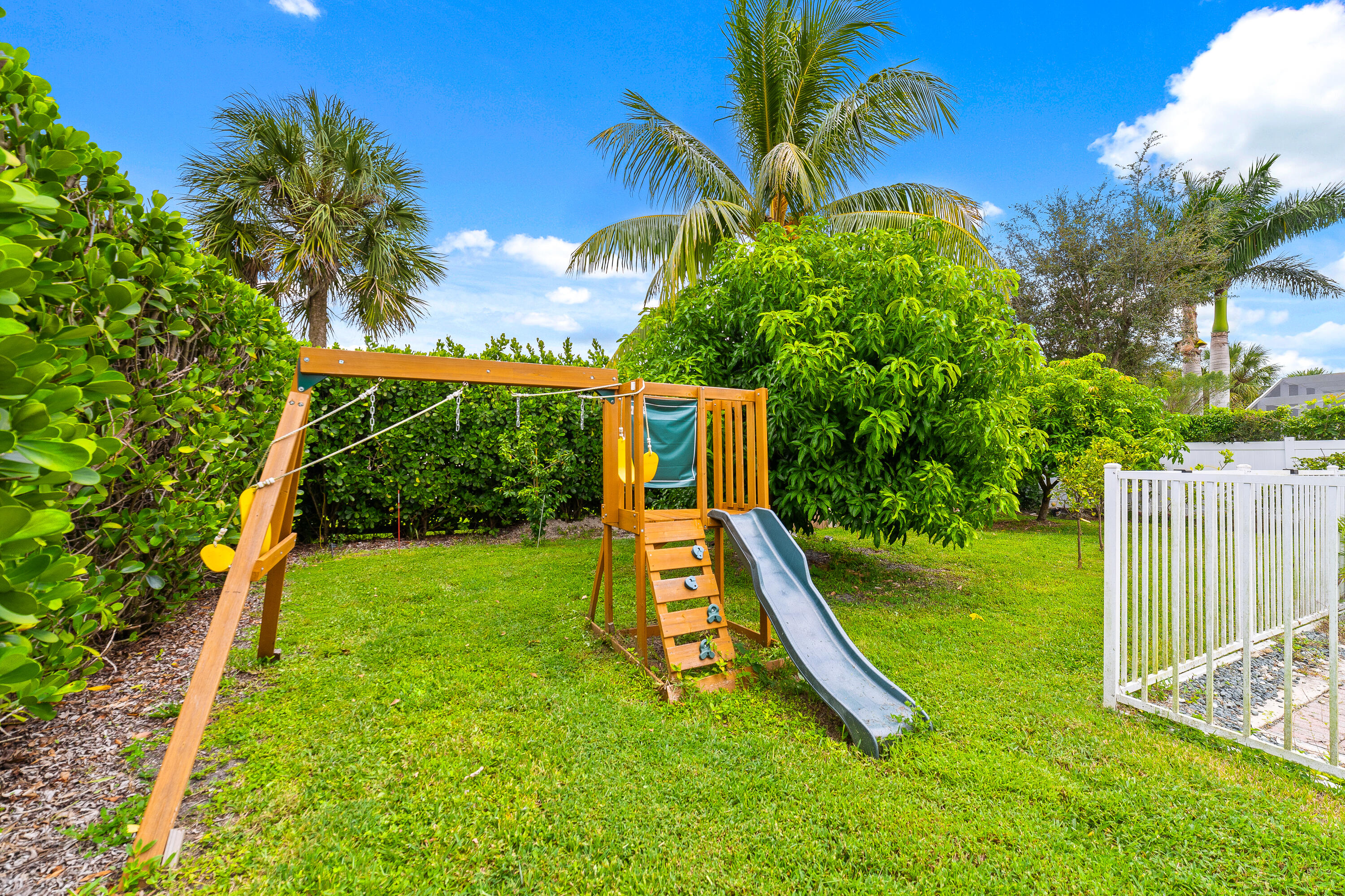 15054 Corby Court