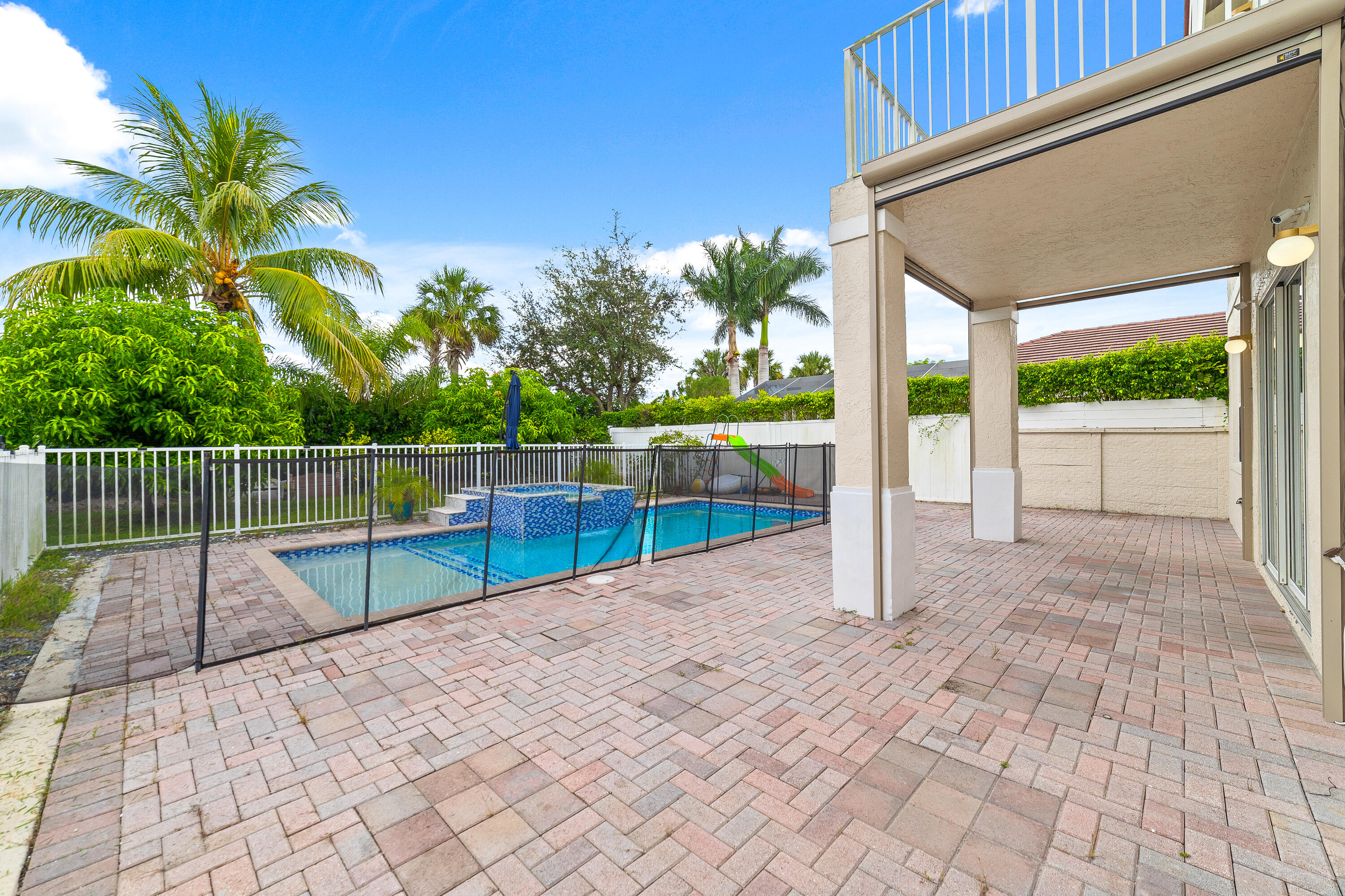 15054 Corby Court