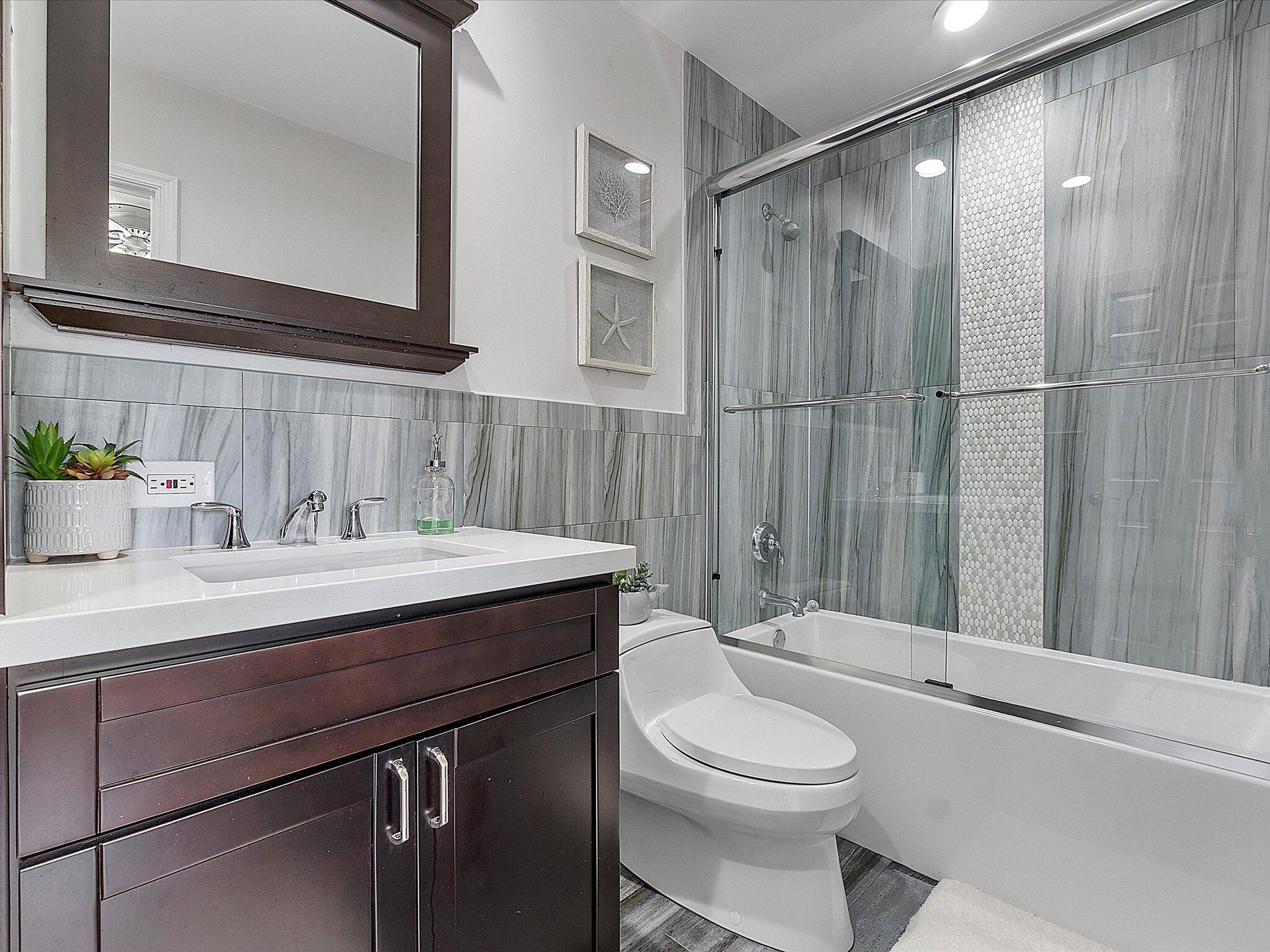10380 NW 60th Place