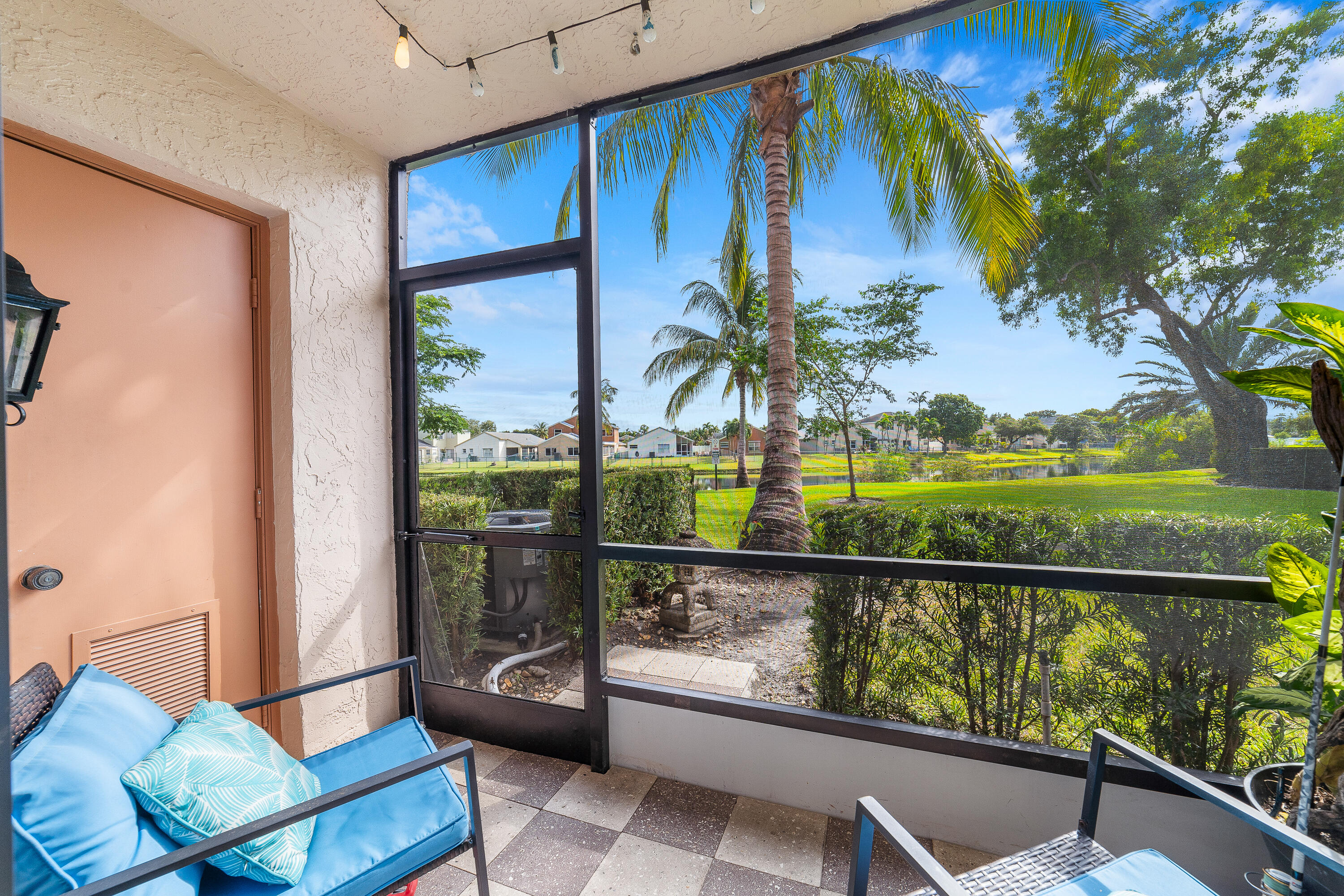 15710 E Waterside Circle 106
