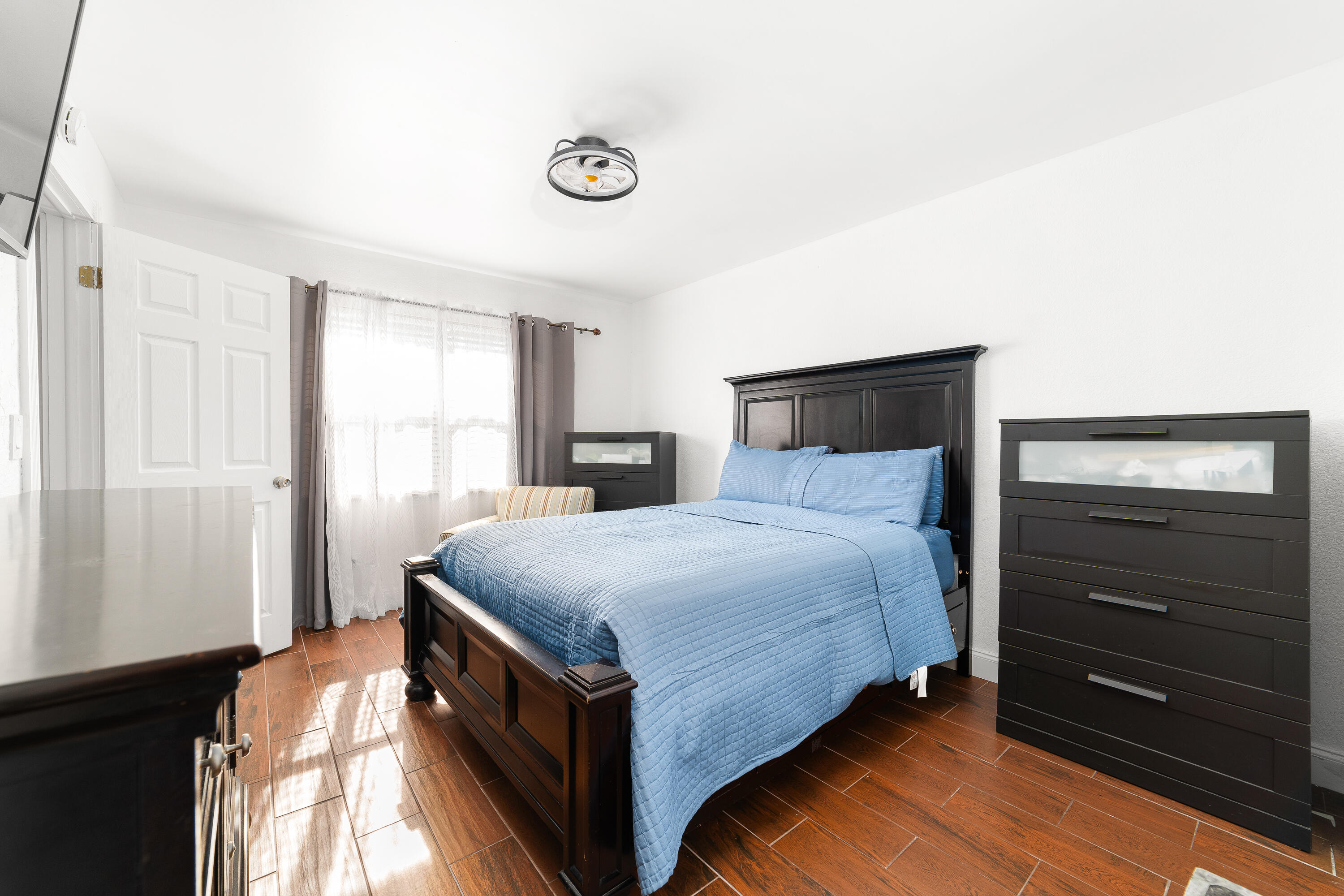 15710 E Waterside Circle 106