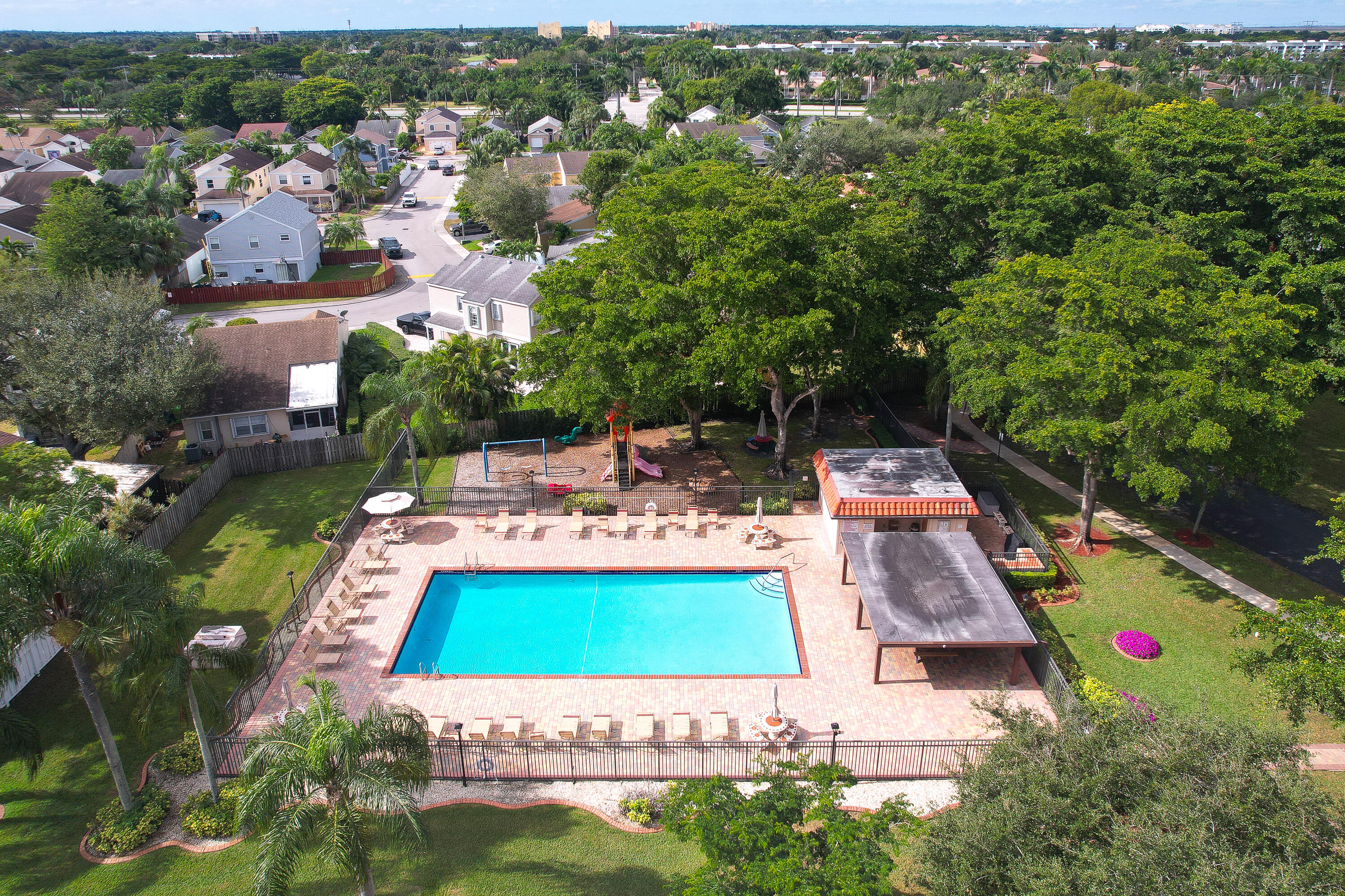 15710 E Waterside Circle 106