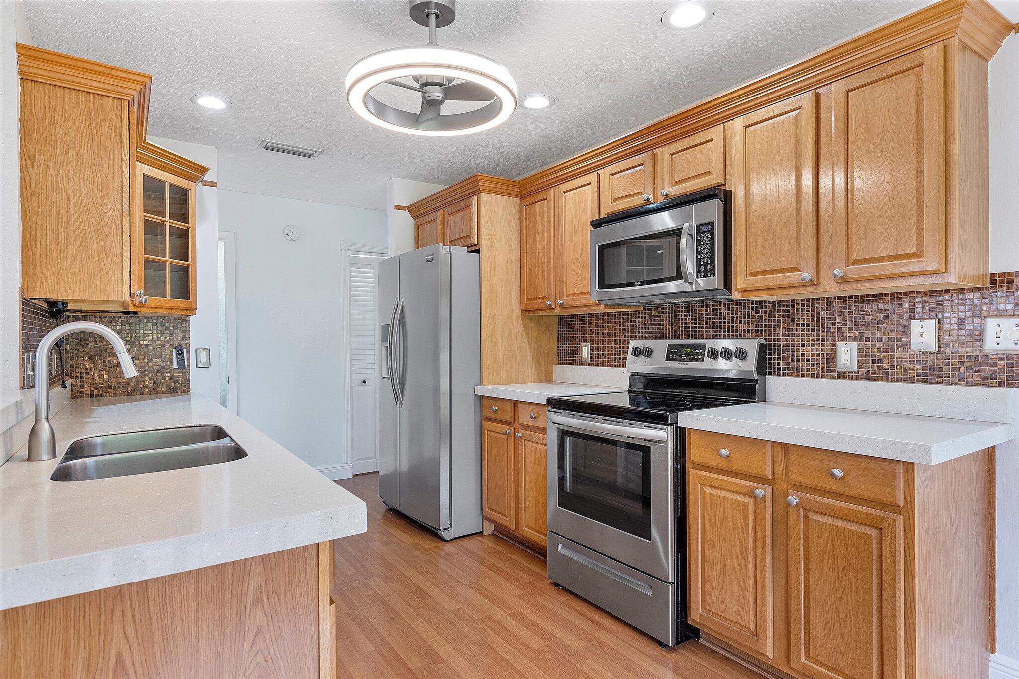 9600 NW 31st Place