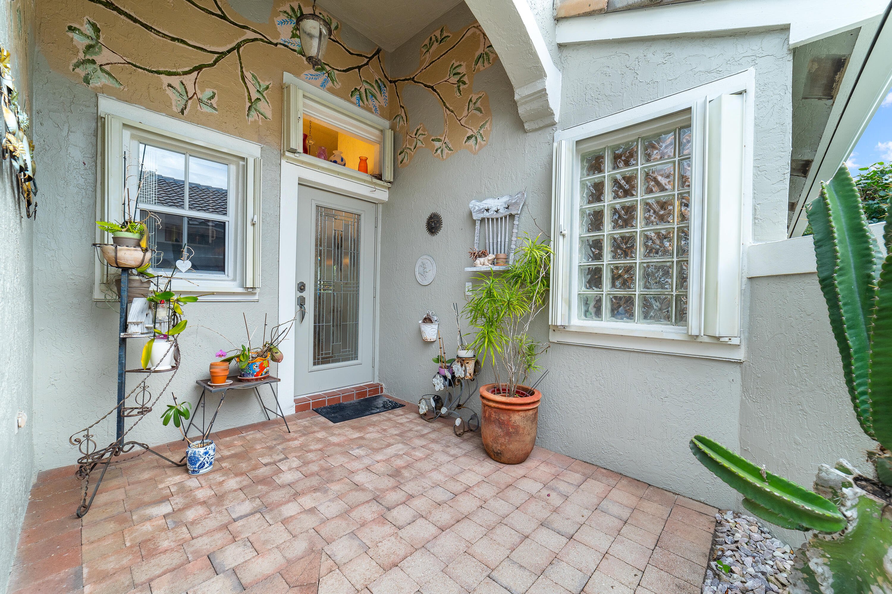 7314 Granville Avenue
