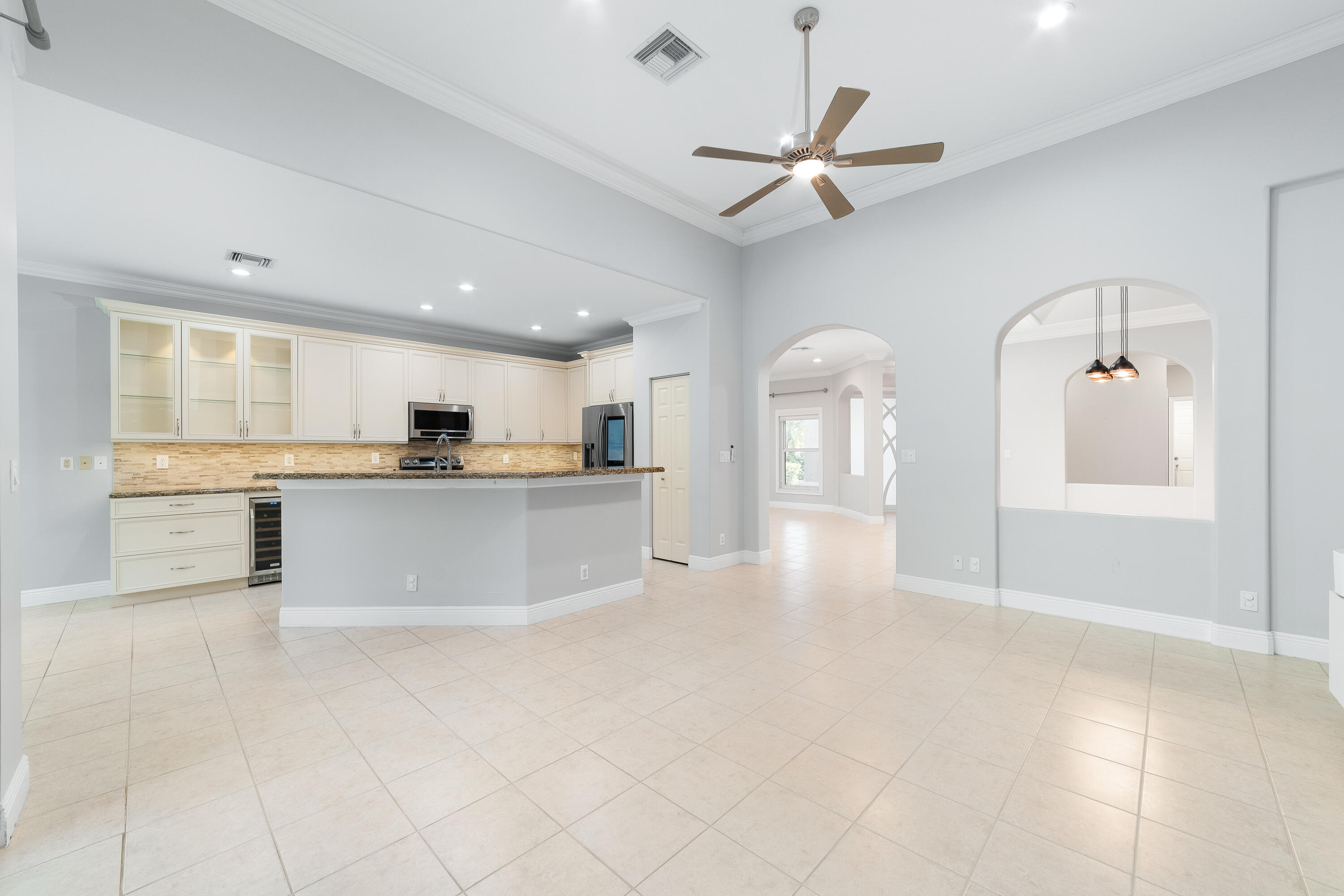 11319 NW 65th Manor