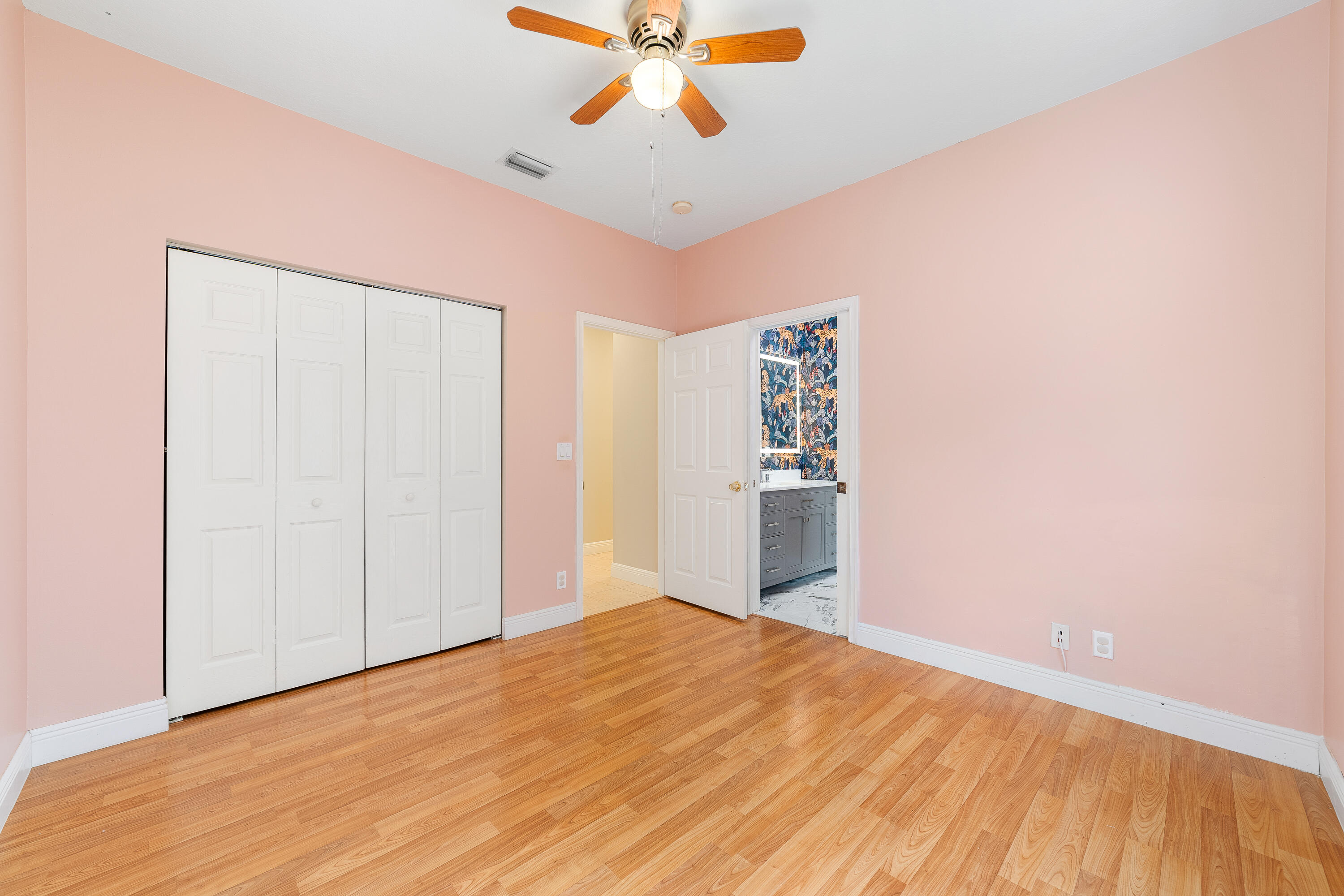 11319 NW 65th Manor