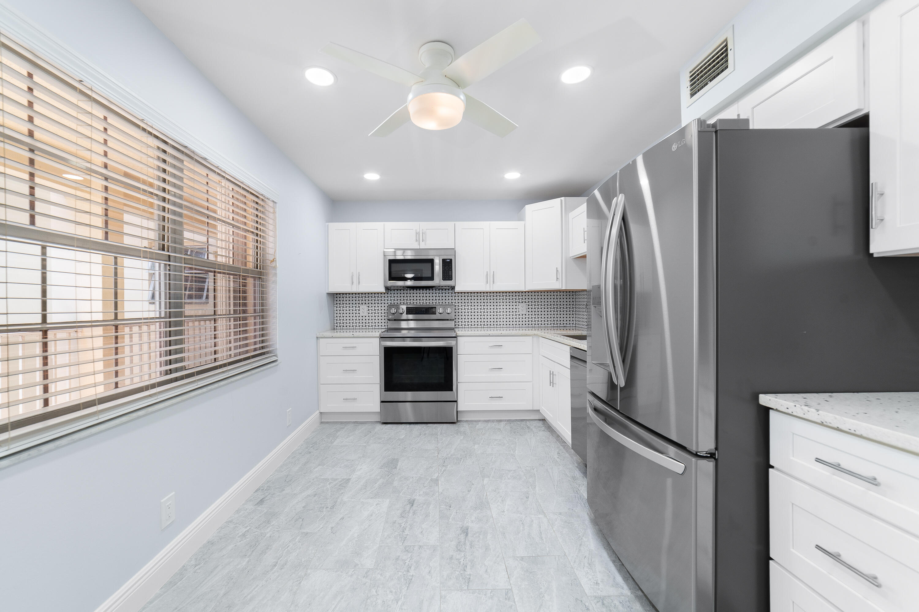 800 Cypress Grove Drive 211