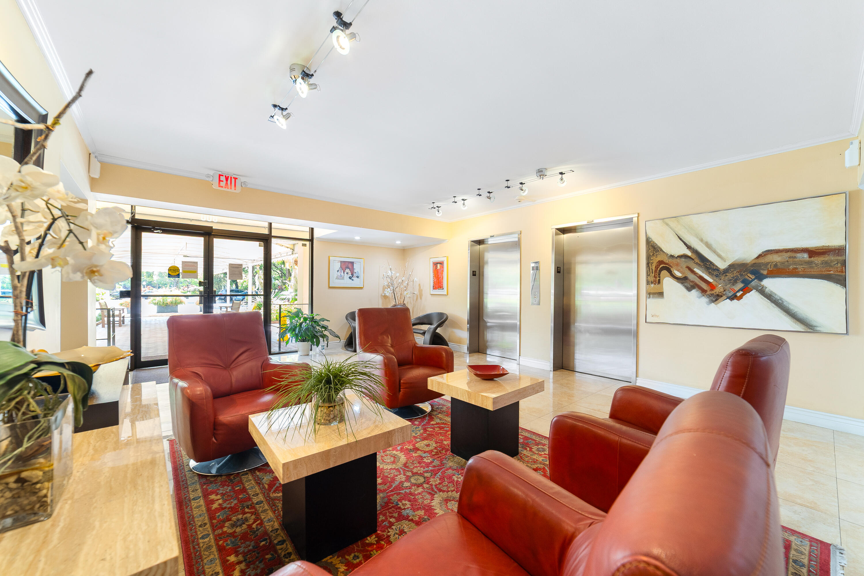 800 Cypress Grove Drive 211