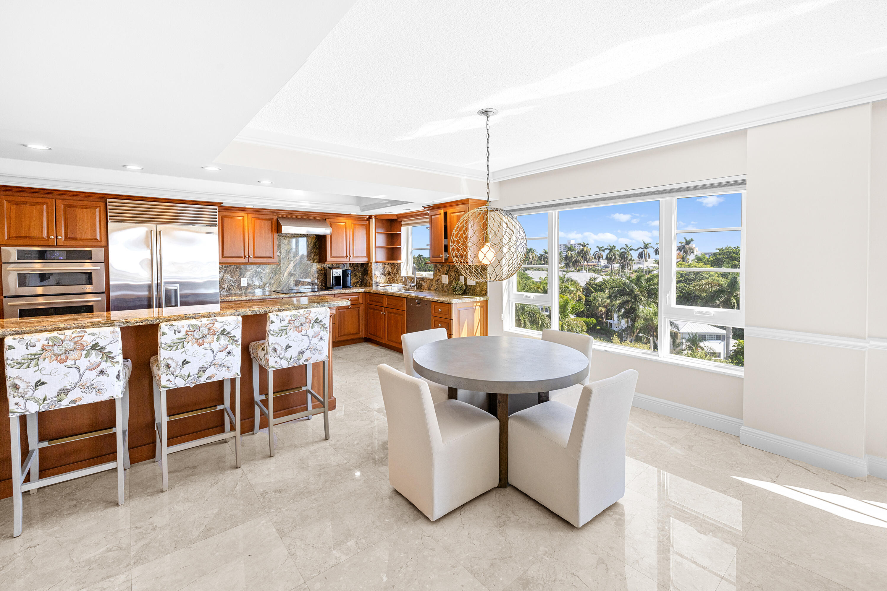 50 East Road 6e