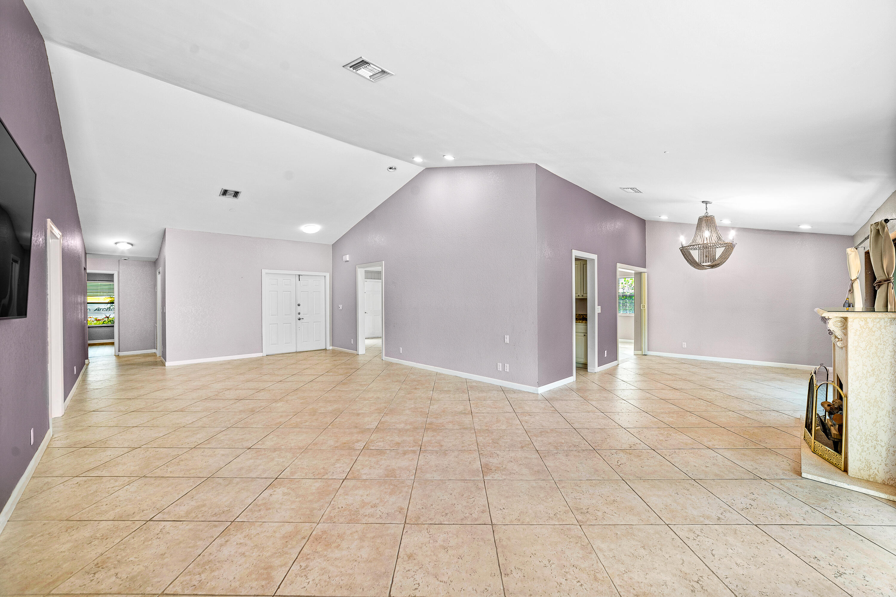 6200 Via Tierra Drive