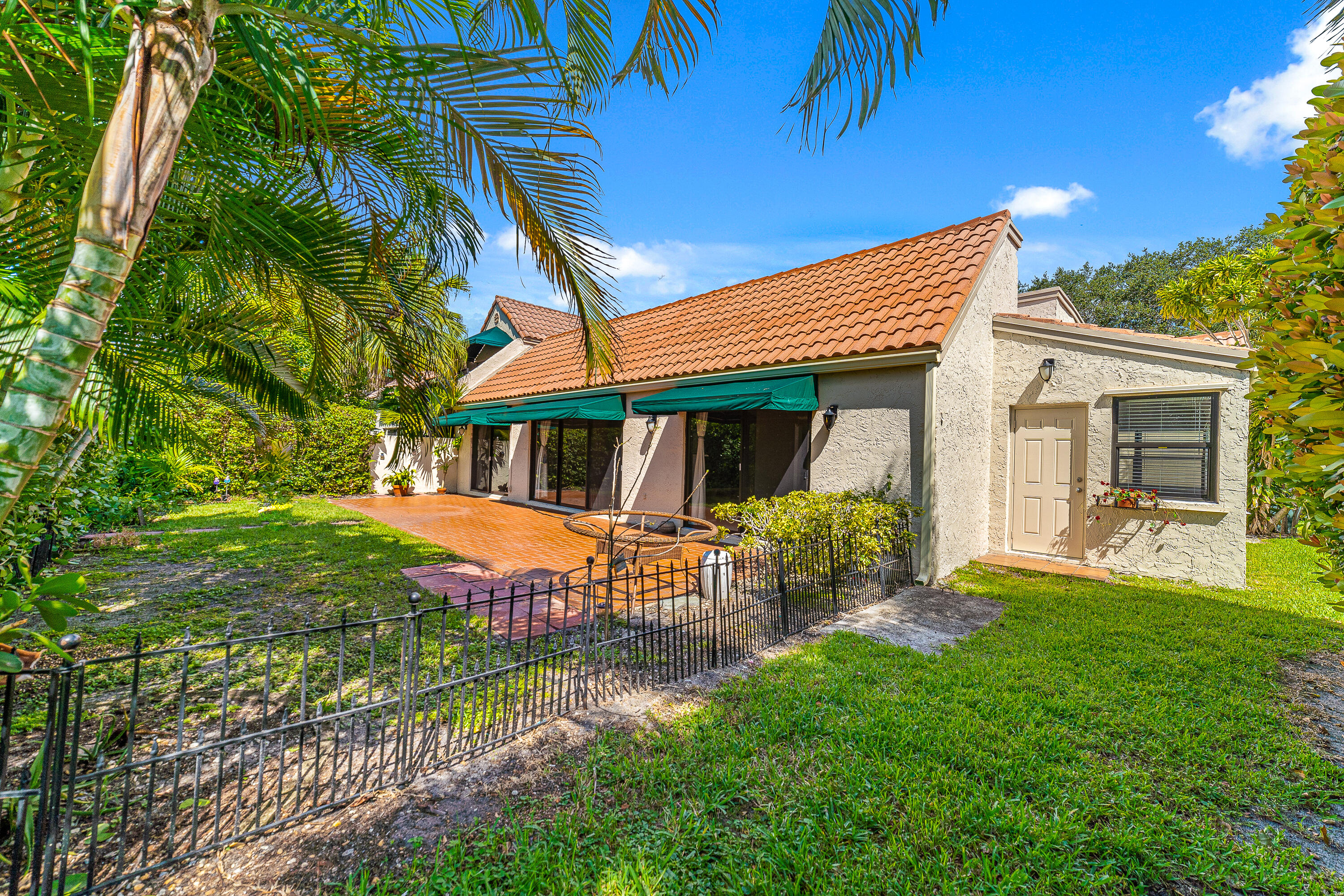 6200 Via Tierra Drive
