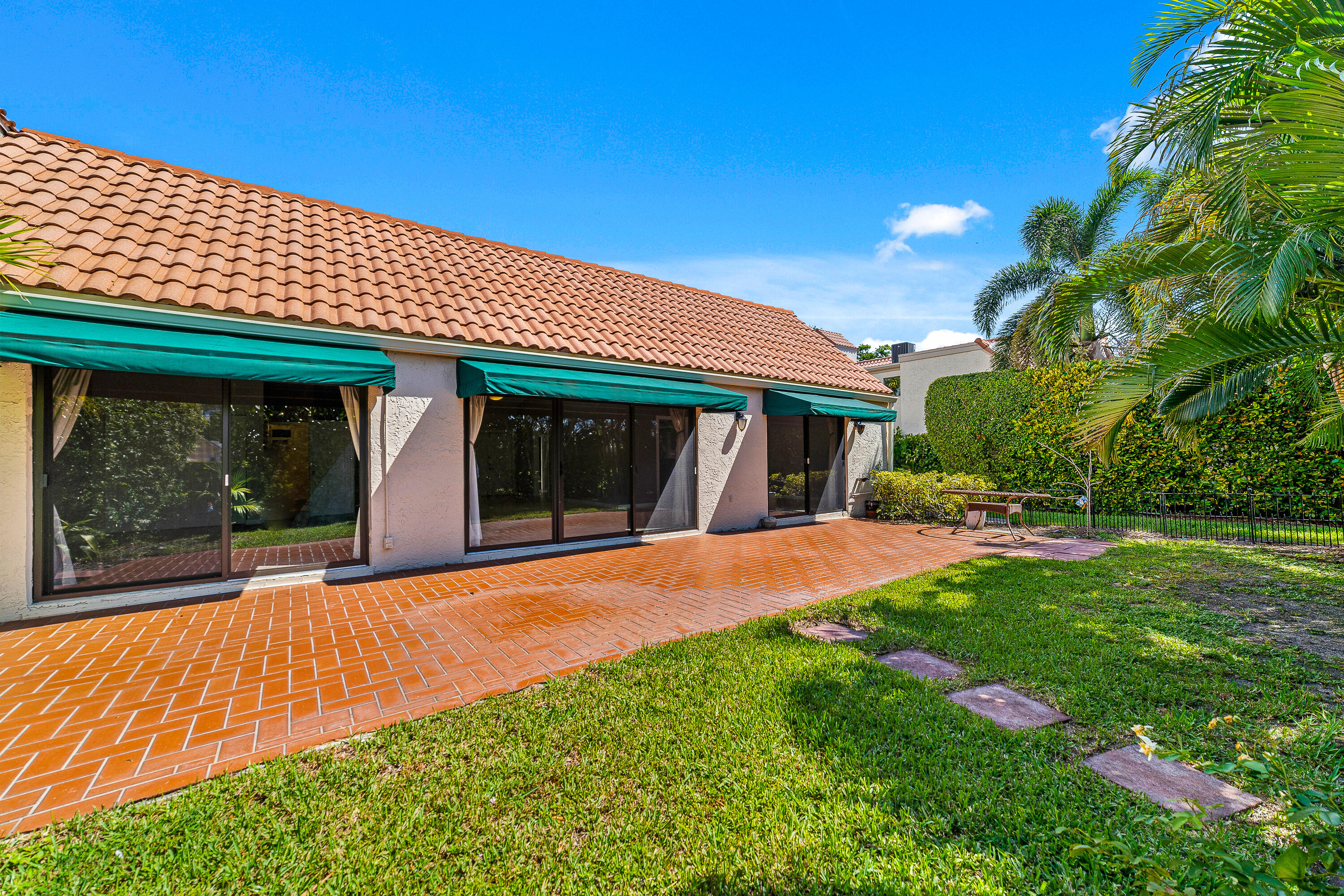6200 Via Tierra Drive
