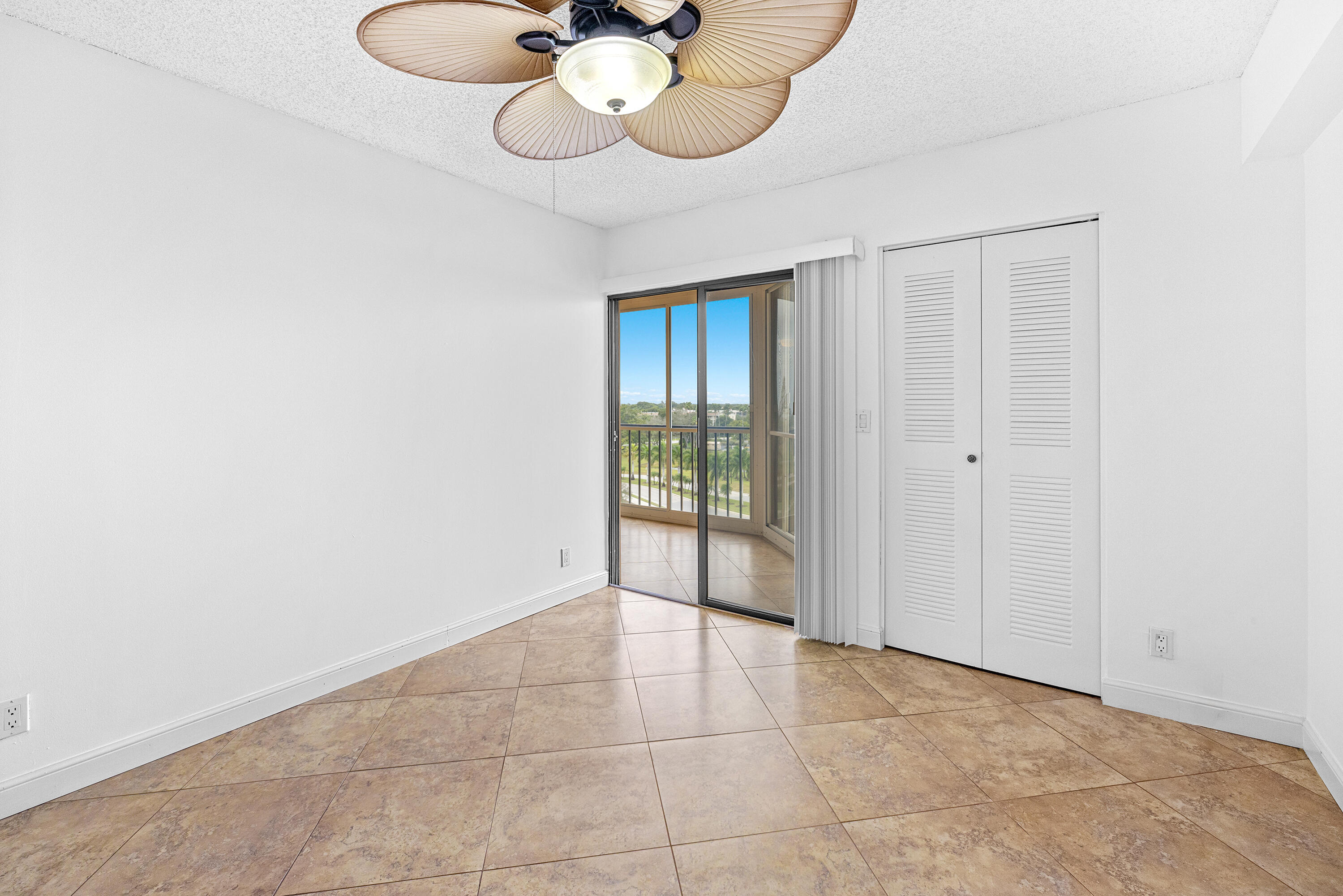 7380 S Oriole Boulevard 701