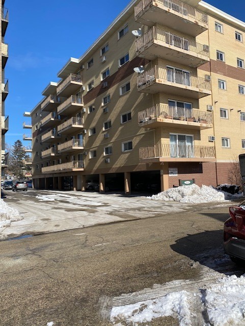 7443 Washington Street Unit: 502