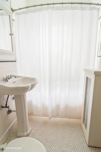 224 N Oak Park Avenue Unit: 3Q