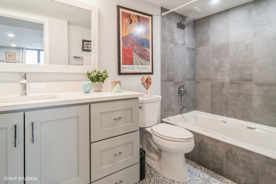 1417 Bonnie Brae Place Unit: 3D