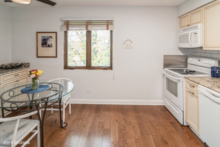 1417 Bonnie Brae Place Unit: 3D