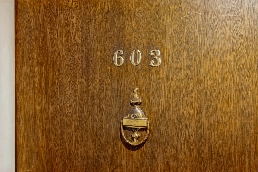 190 S Wood Dale Road Unit: 603