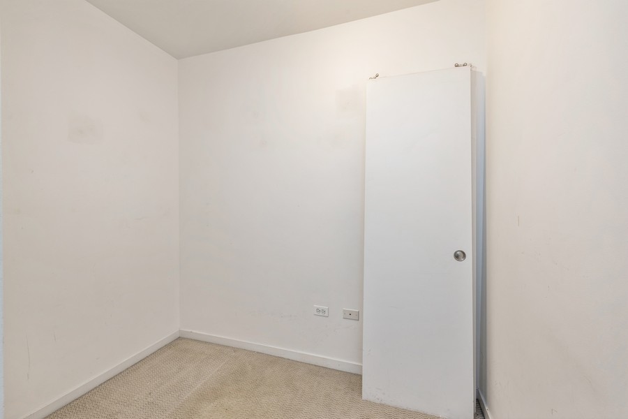 125 N Euclid Avenue Unit: 208