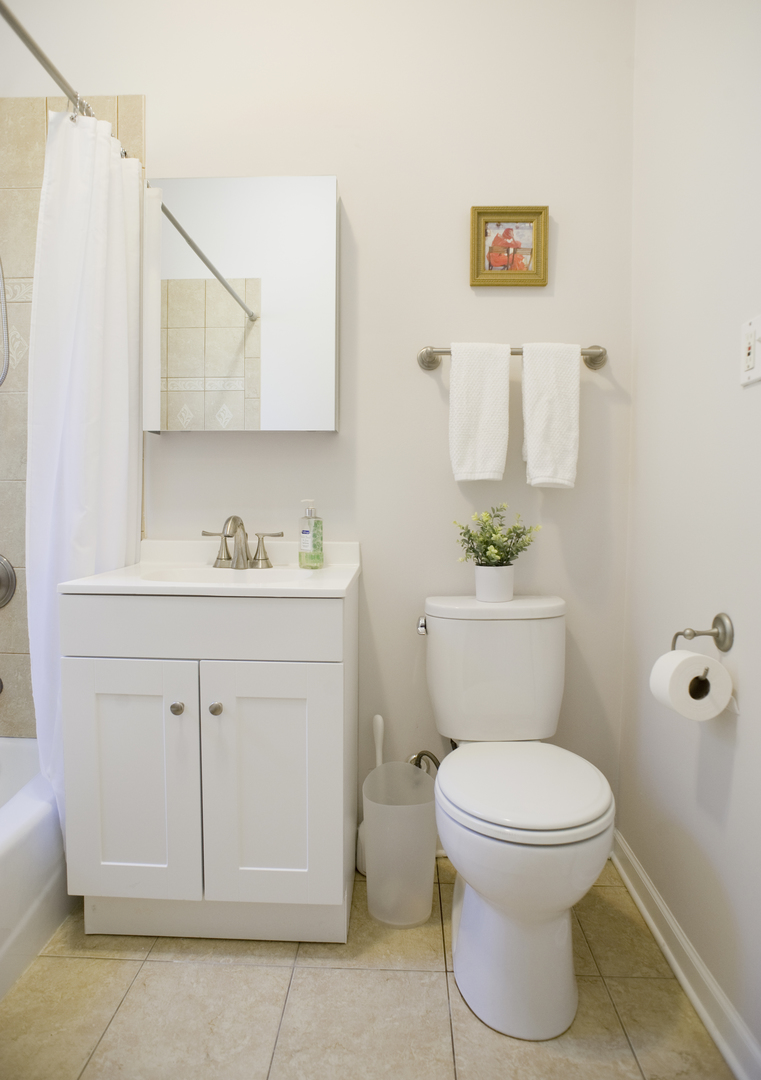 746 Wesley Avenue Unit: 1N