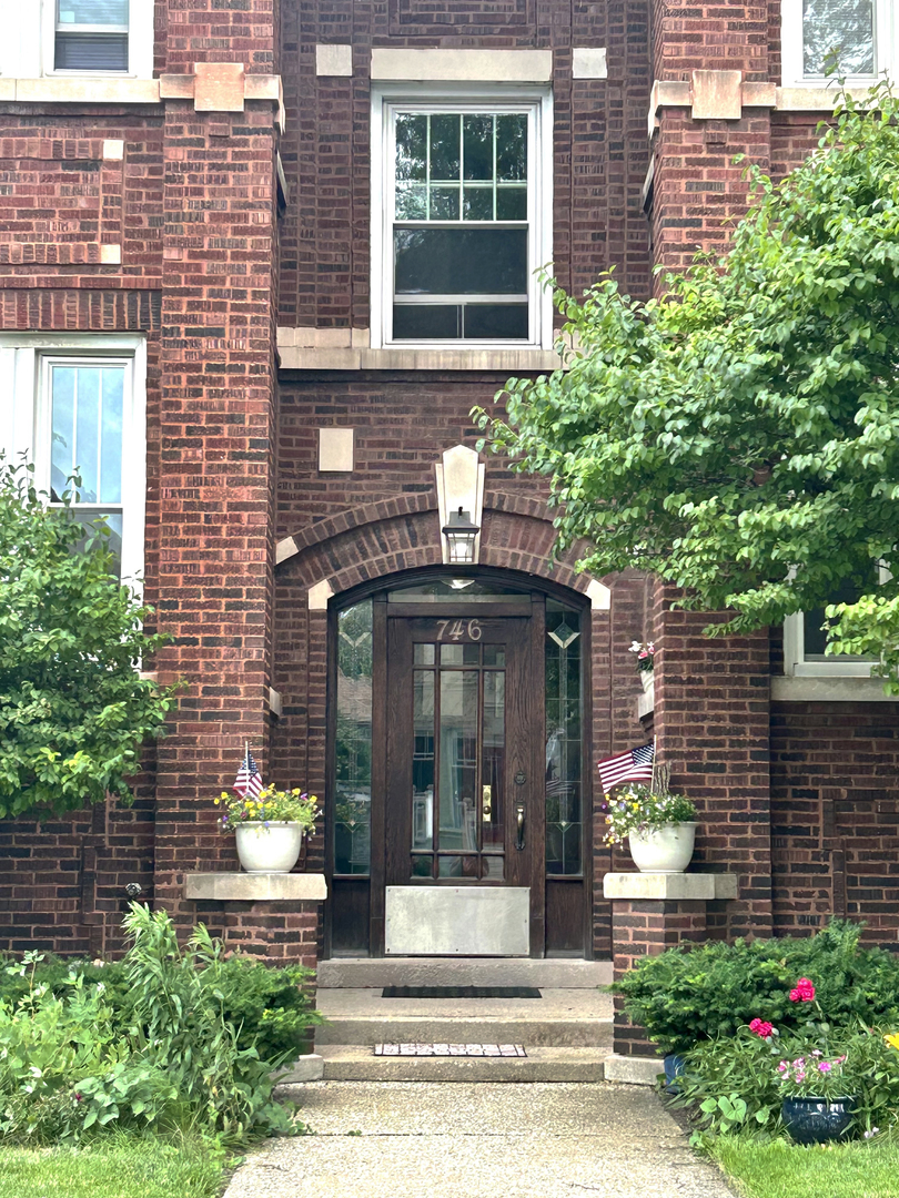 746 Wesley Avenue Unit: 1N