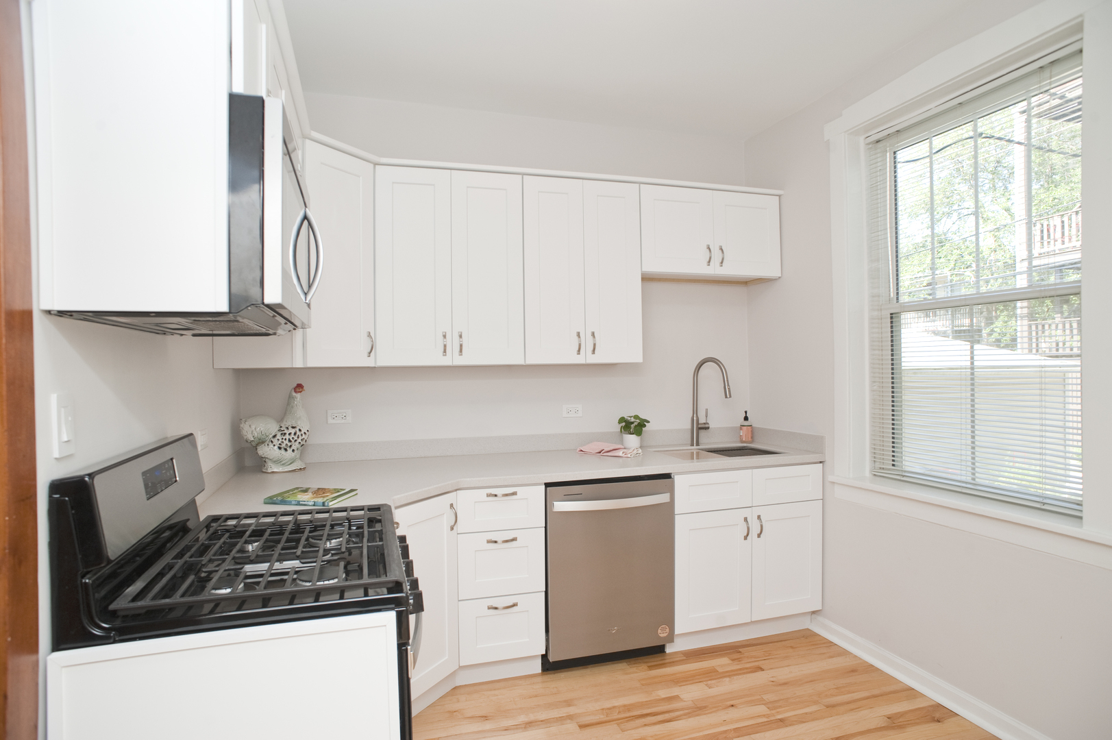 746 Wesley Avenue Unit: 1N