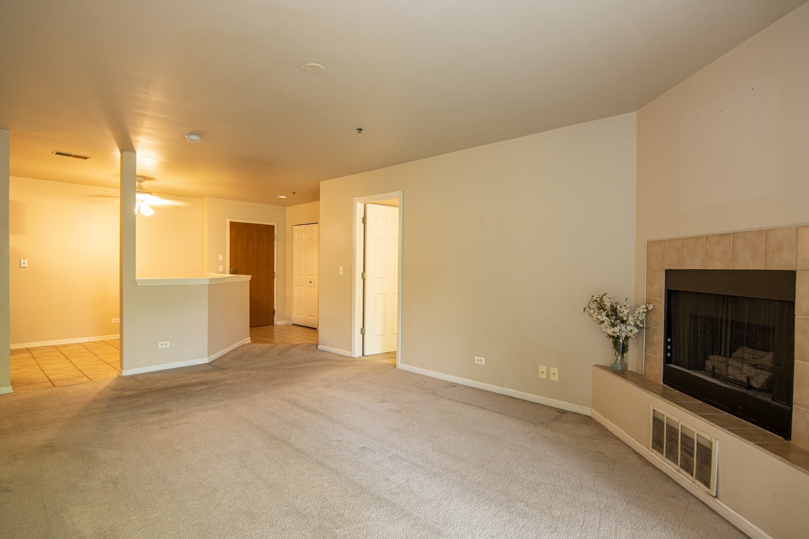 11 Hunt Club Drive Unit: 11